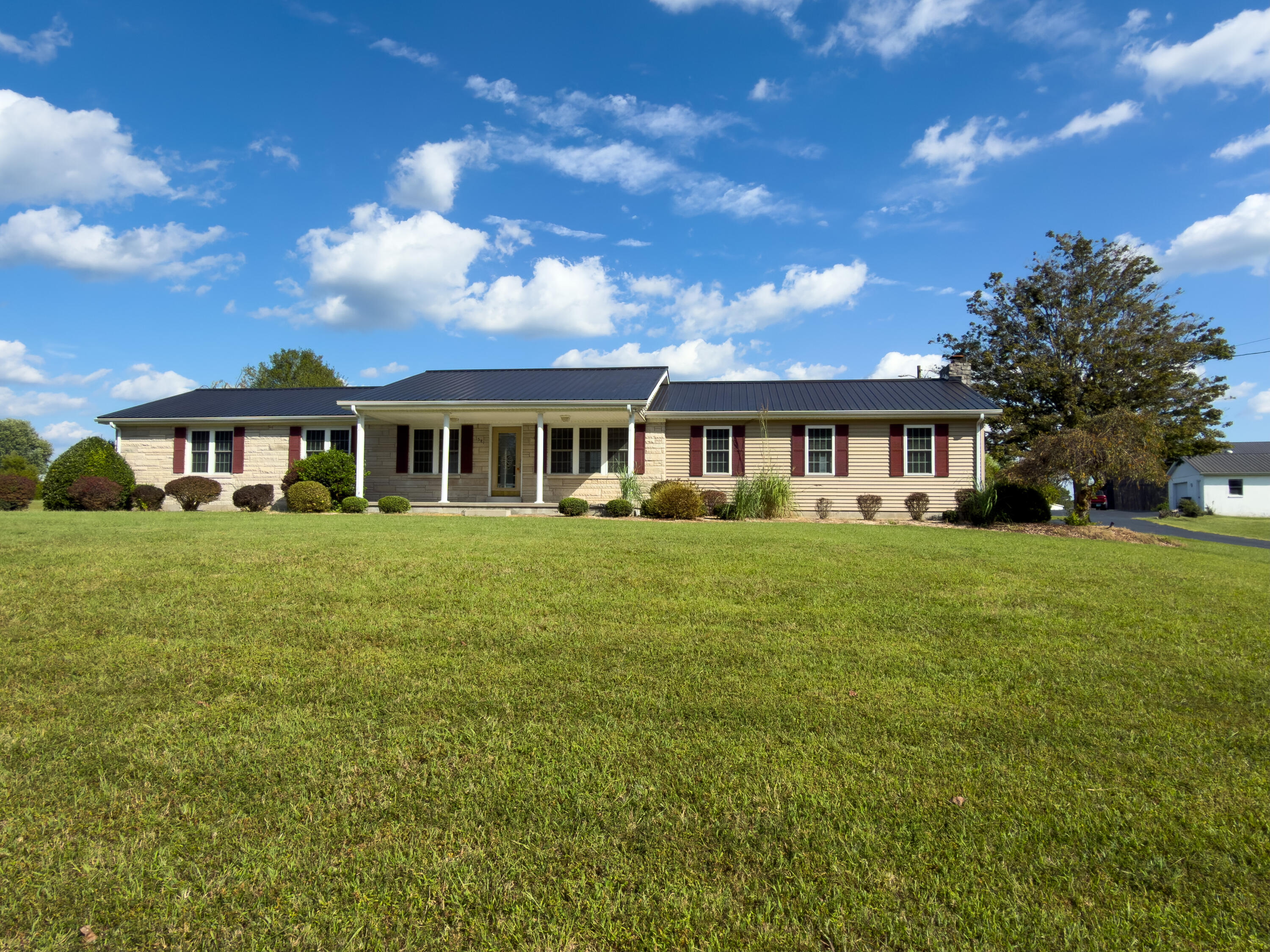 1541 Kentucky 206 Property Photo 3