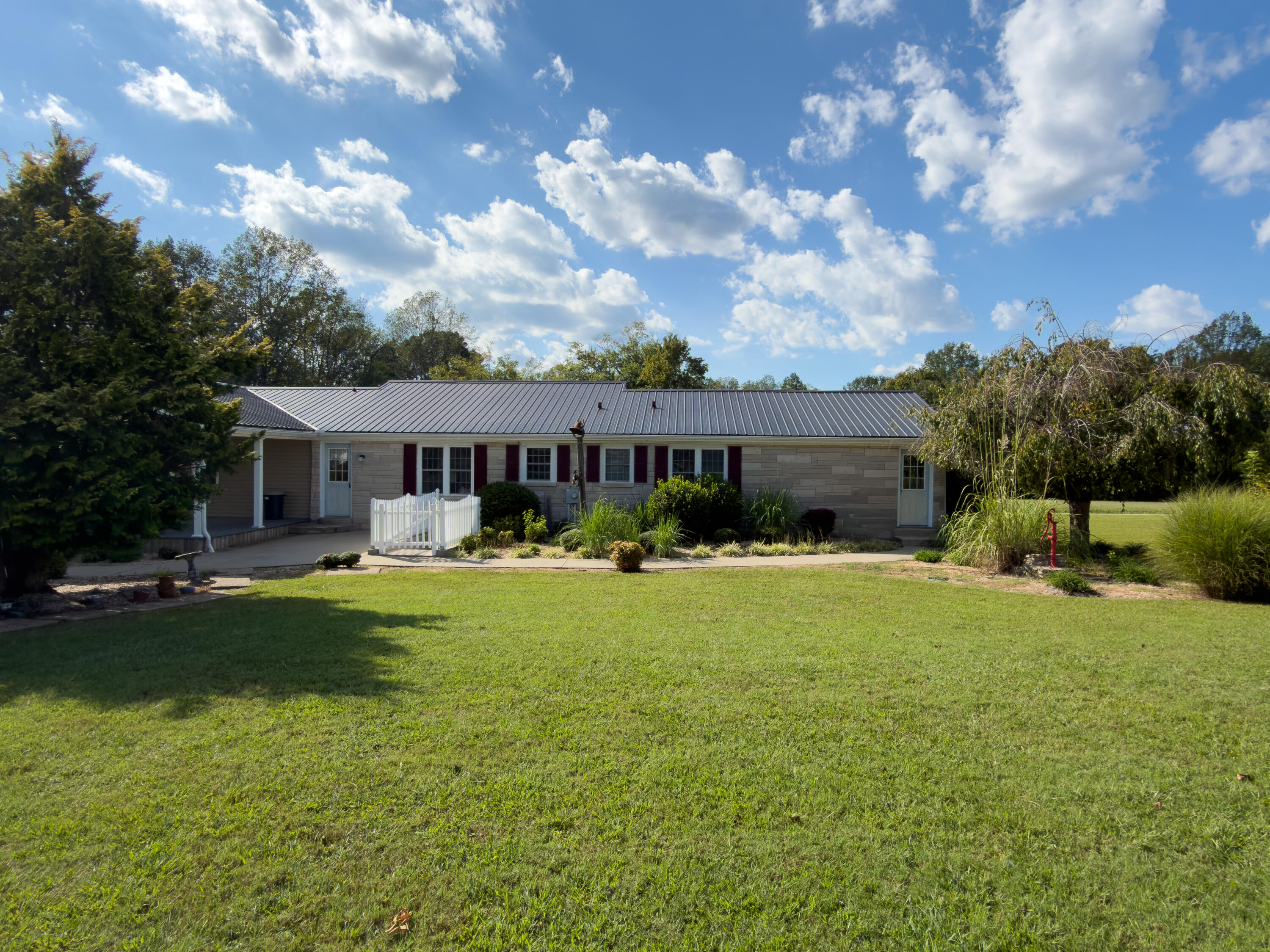 1541 Kentucky 206 Property Photo 7