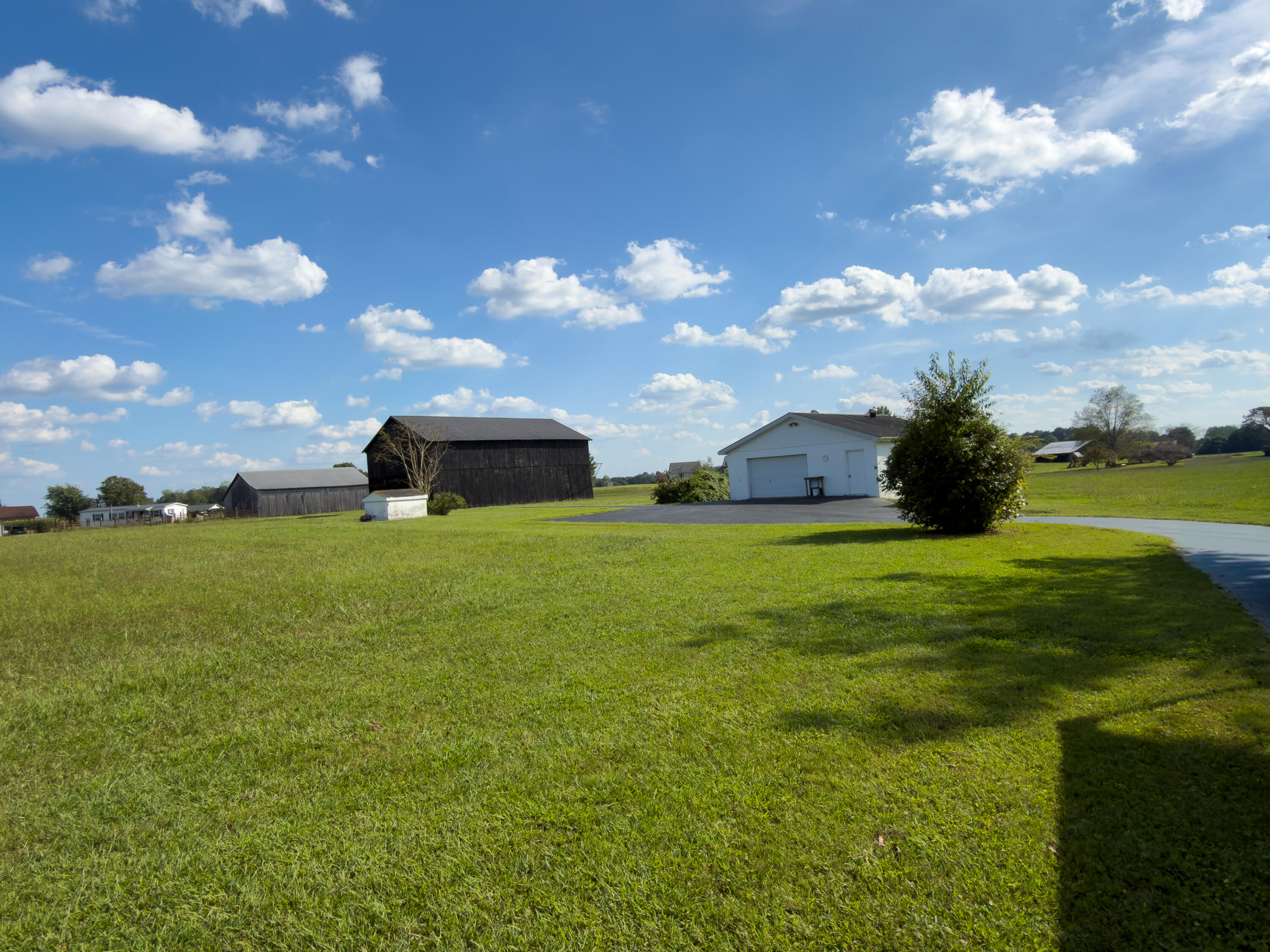 1541 Kentucky 206 Property Photo 16