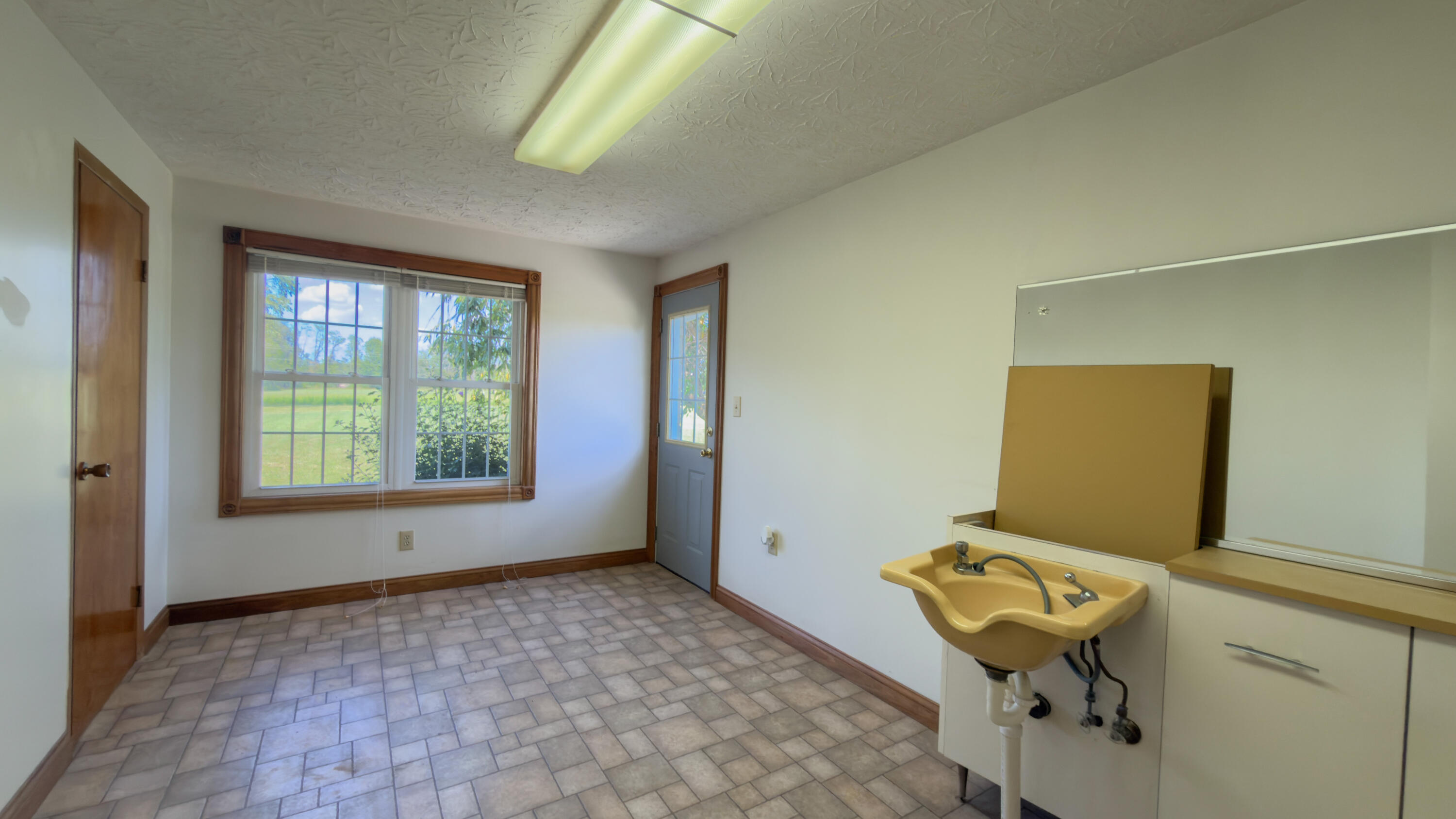 1541 Kentucky 206 Property Photo 32