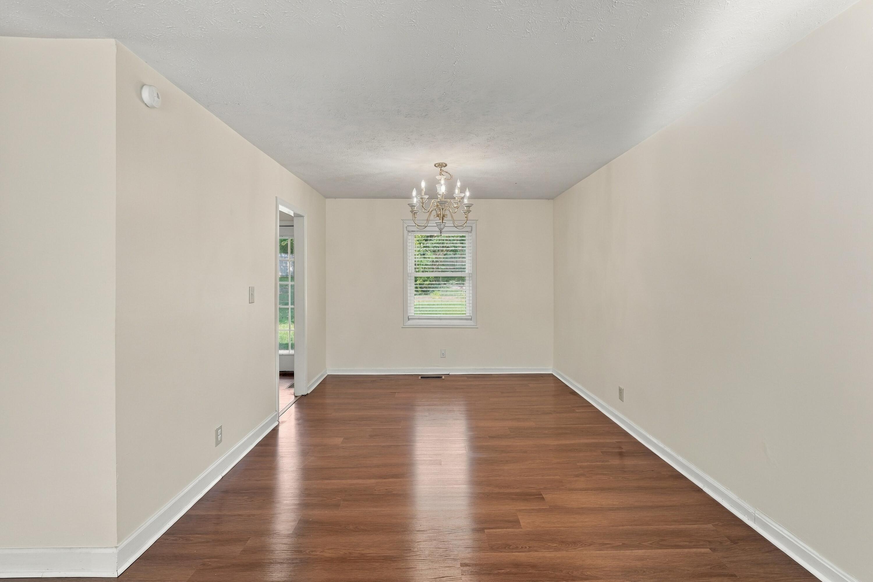312 Anita Drive Property Photo 5