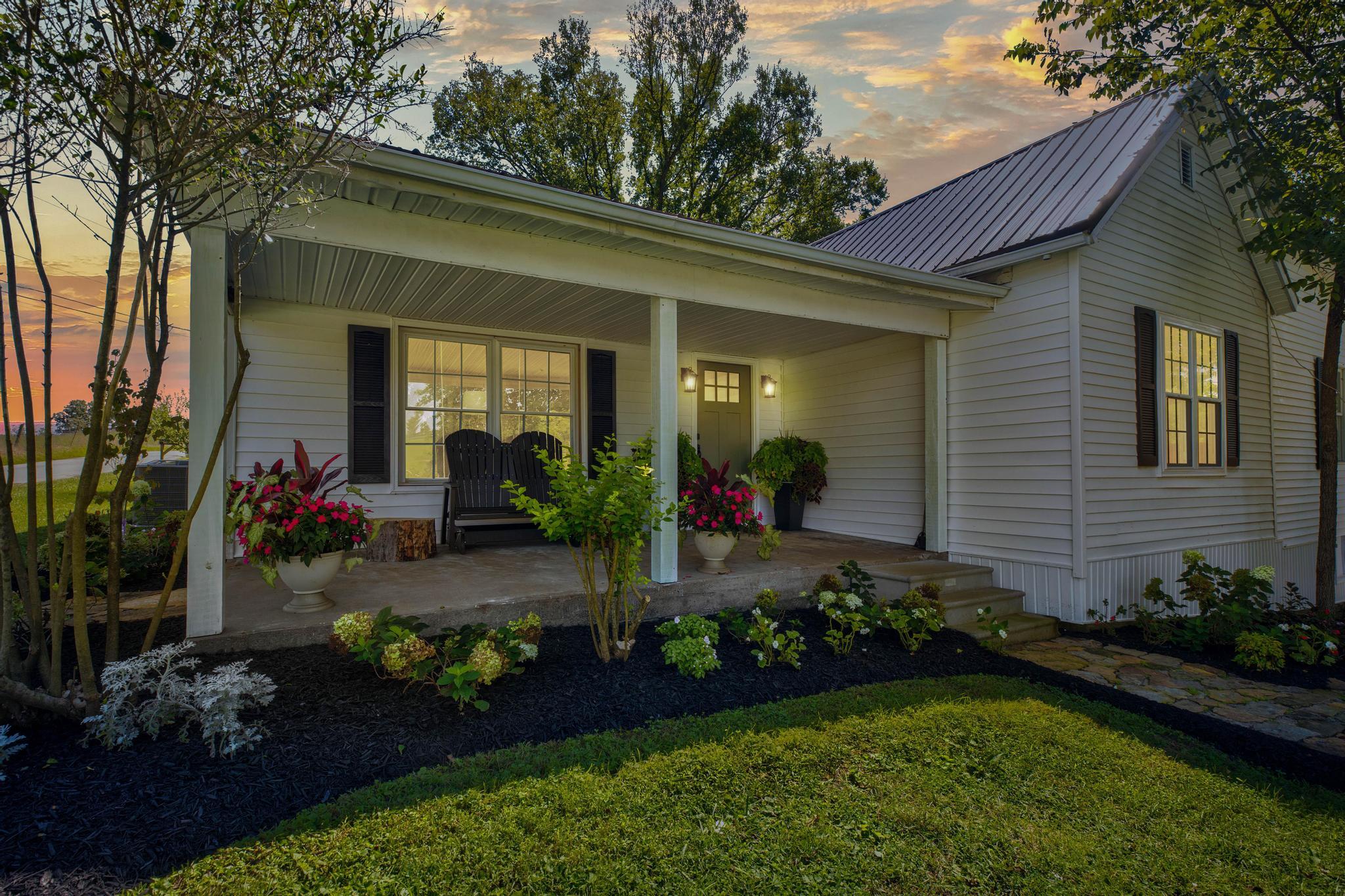 4446 N Stepstone Road Property Photo 1