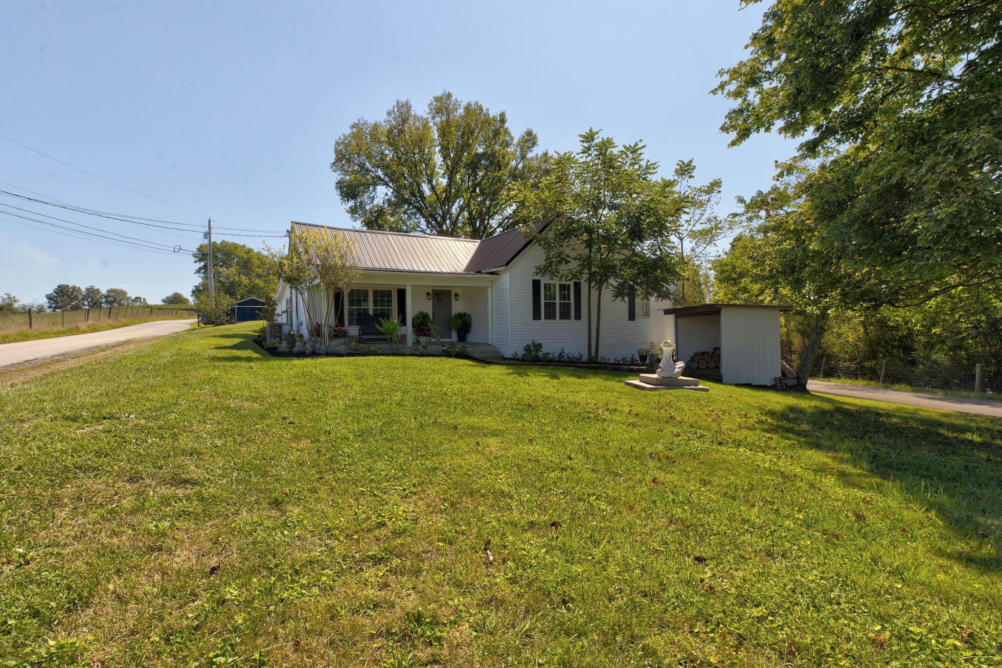 4446 N Stepstone Road Property Photo 2