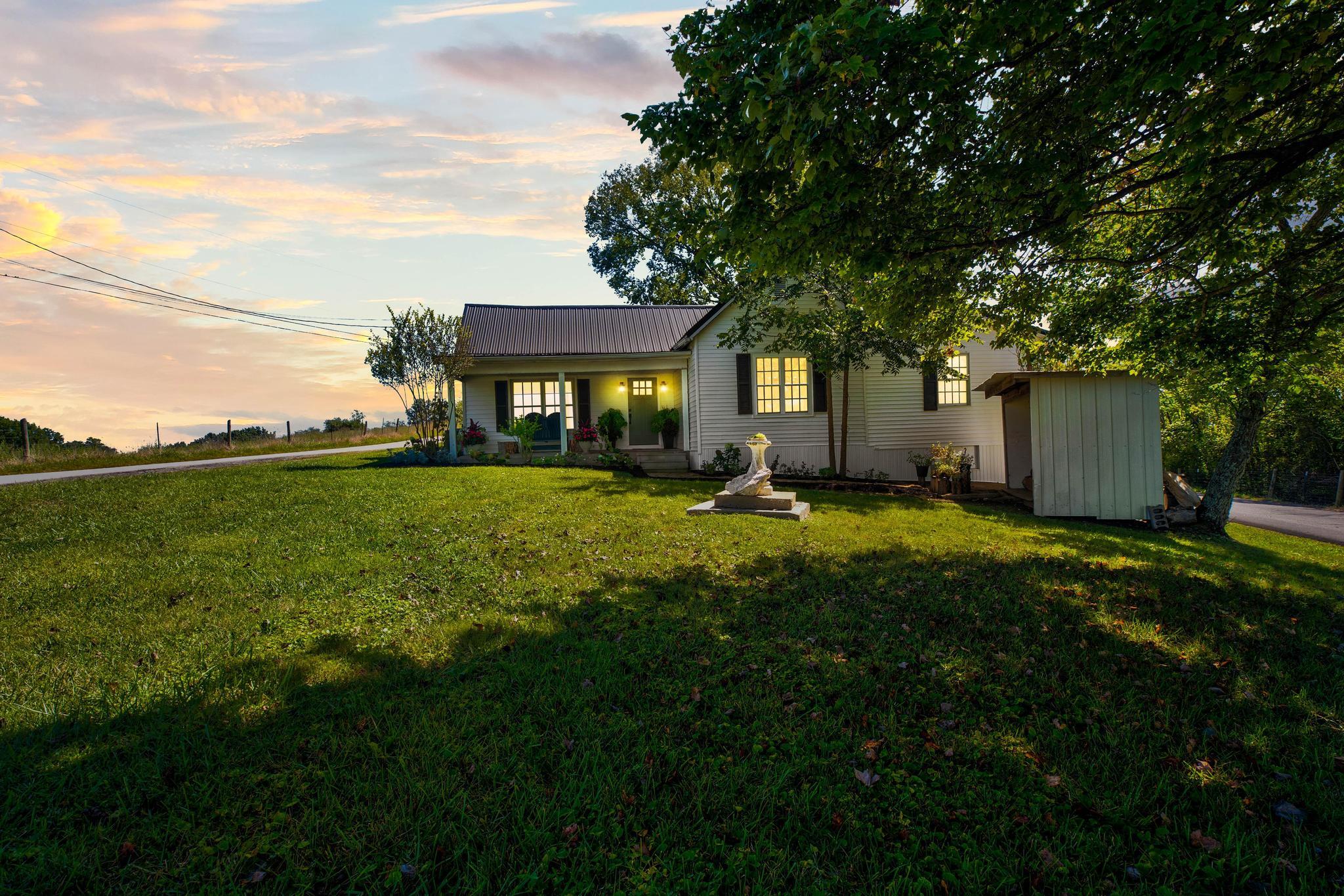 4446 N Stepstone Road Property Photo 3