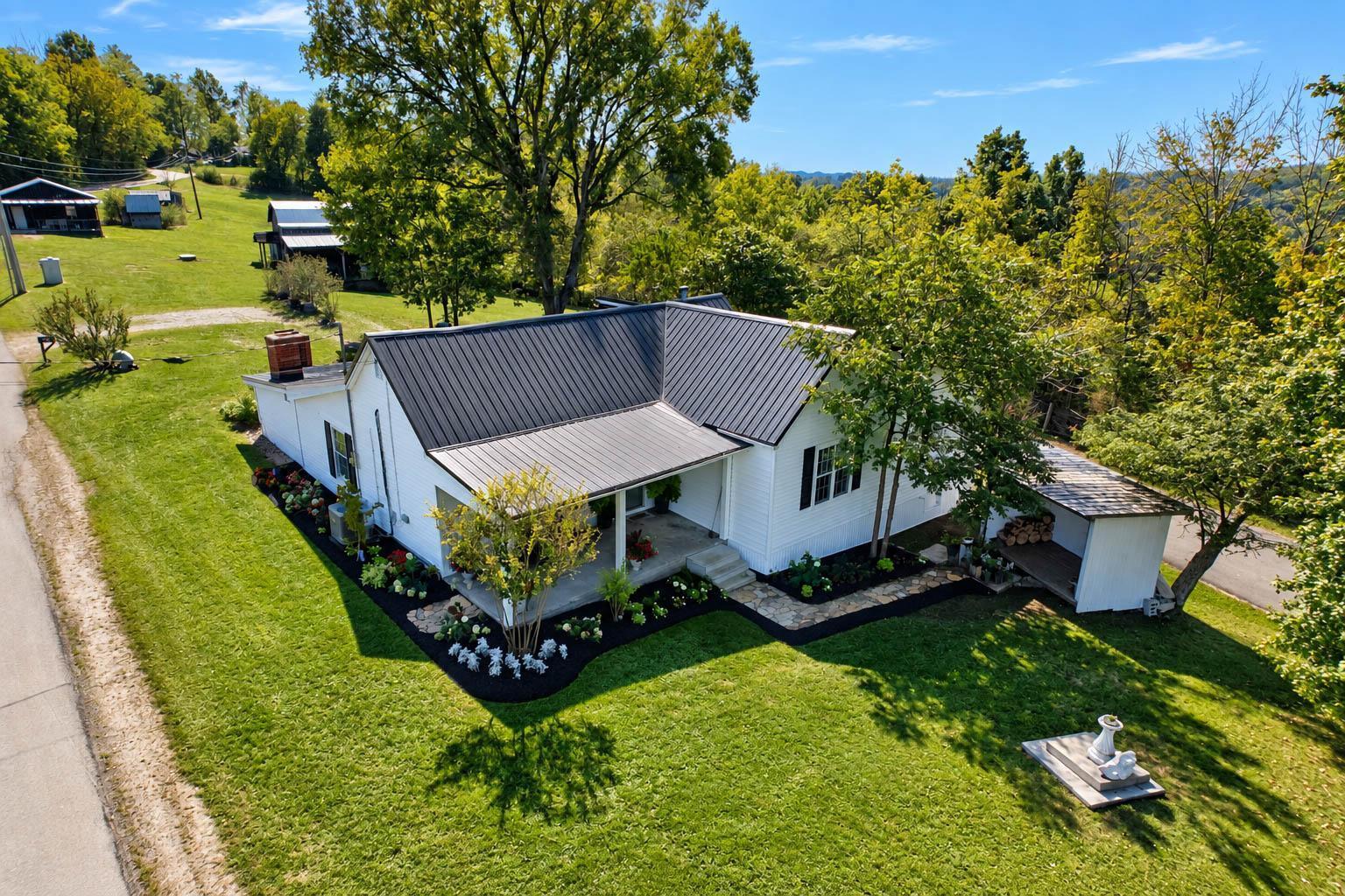 4446 N Stepstone Road Property Photo 8