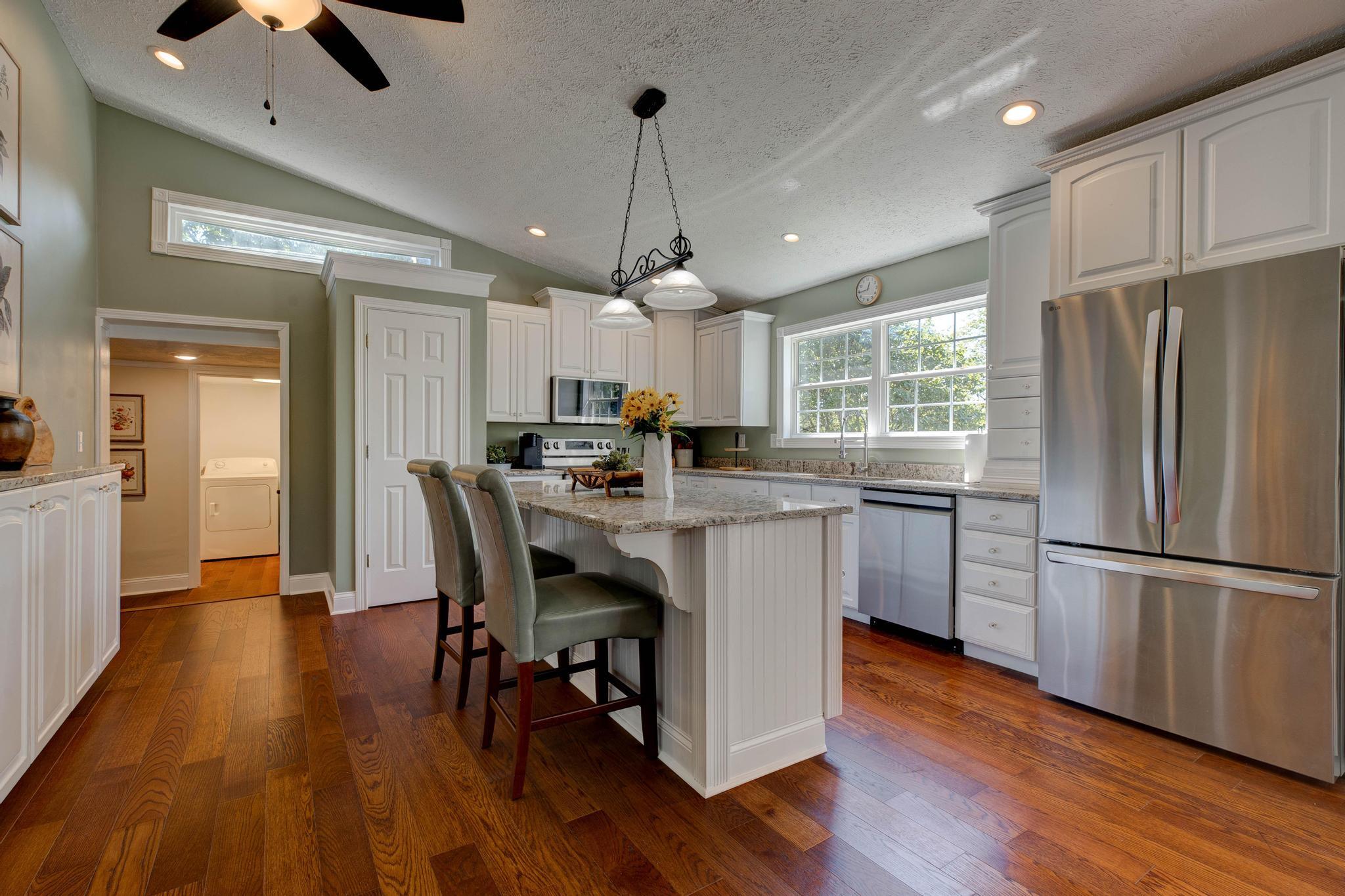 4446 N Stepstone Road Property Photo 13