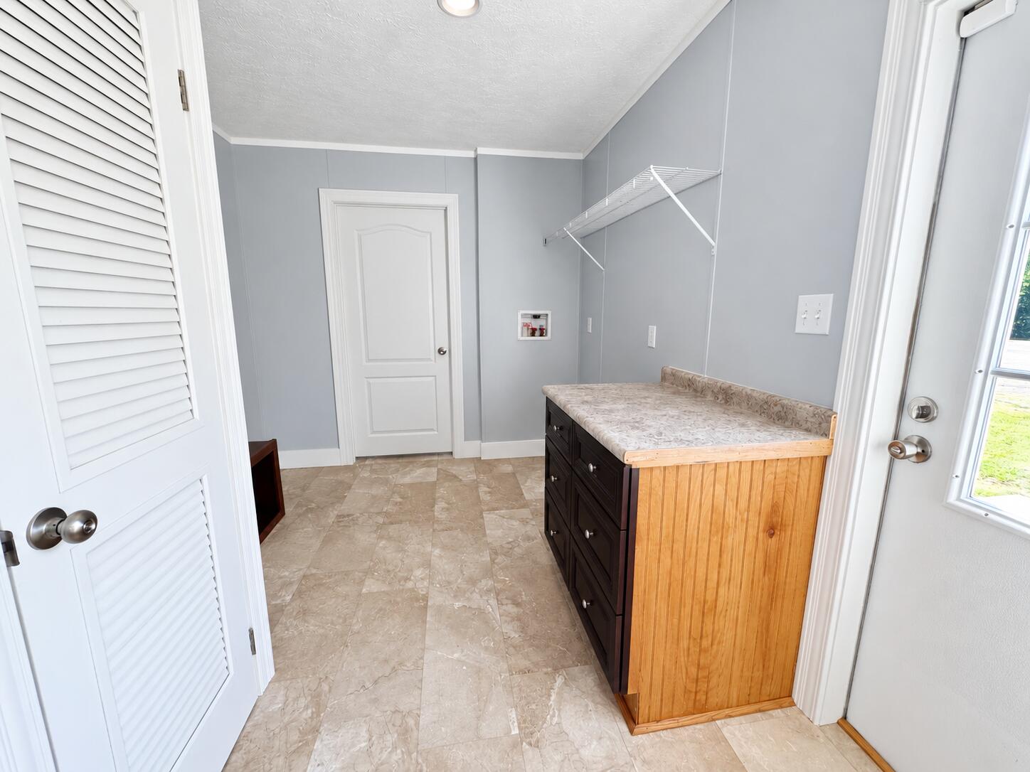 5771 Slate Lick Road Property Photo 16