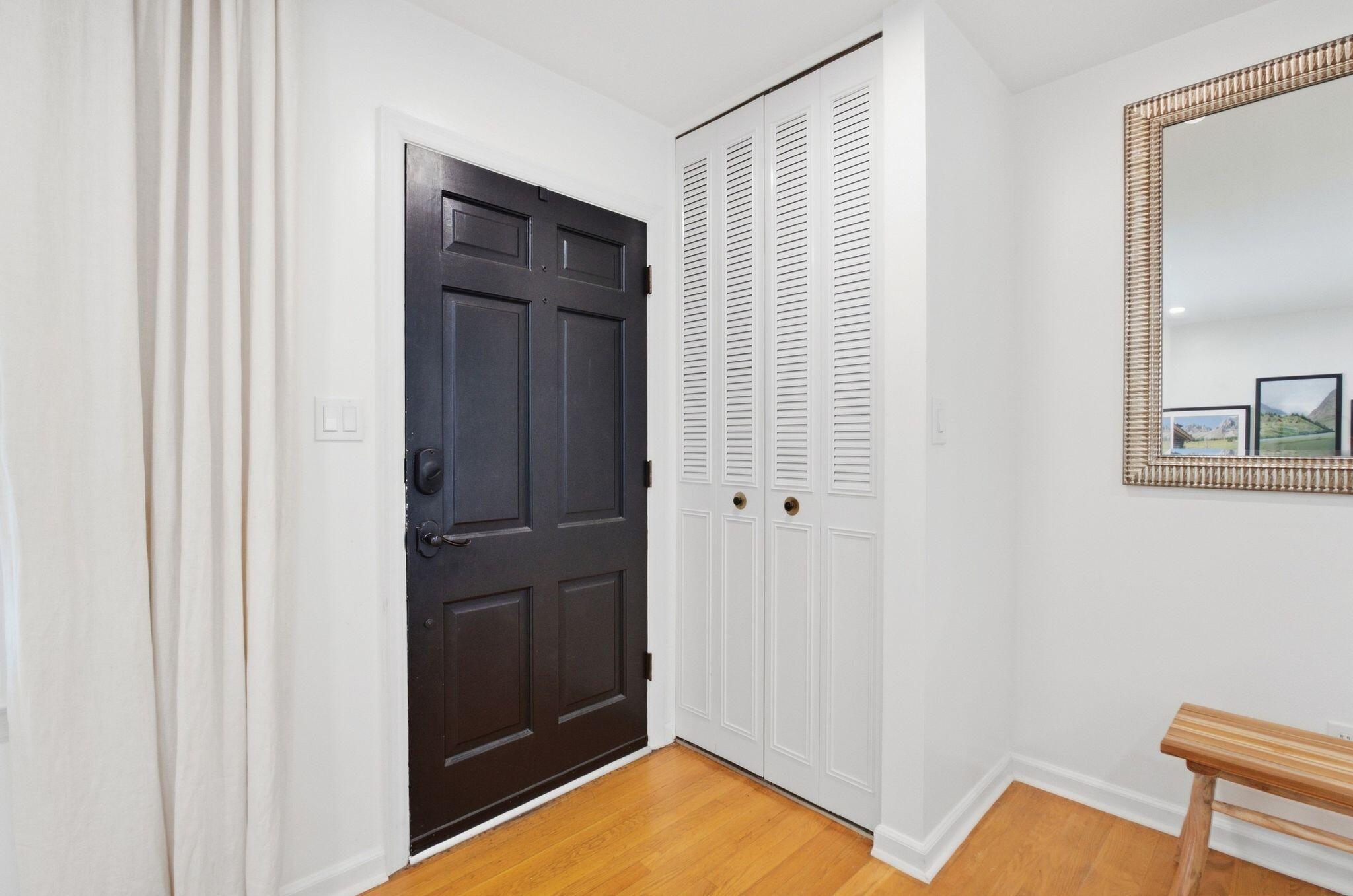 2415 Heather Way Property Photo 6