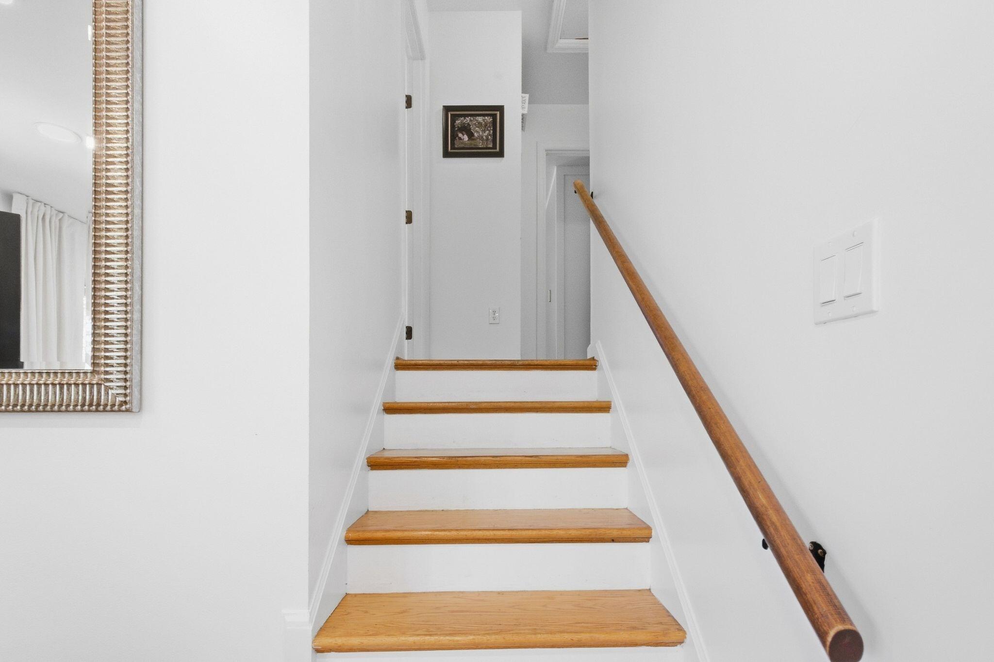 2415 Heather Way Property Photo 18
