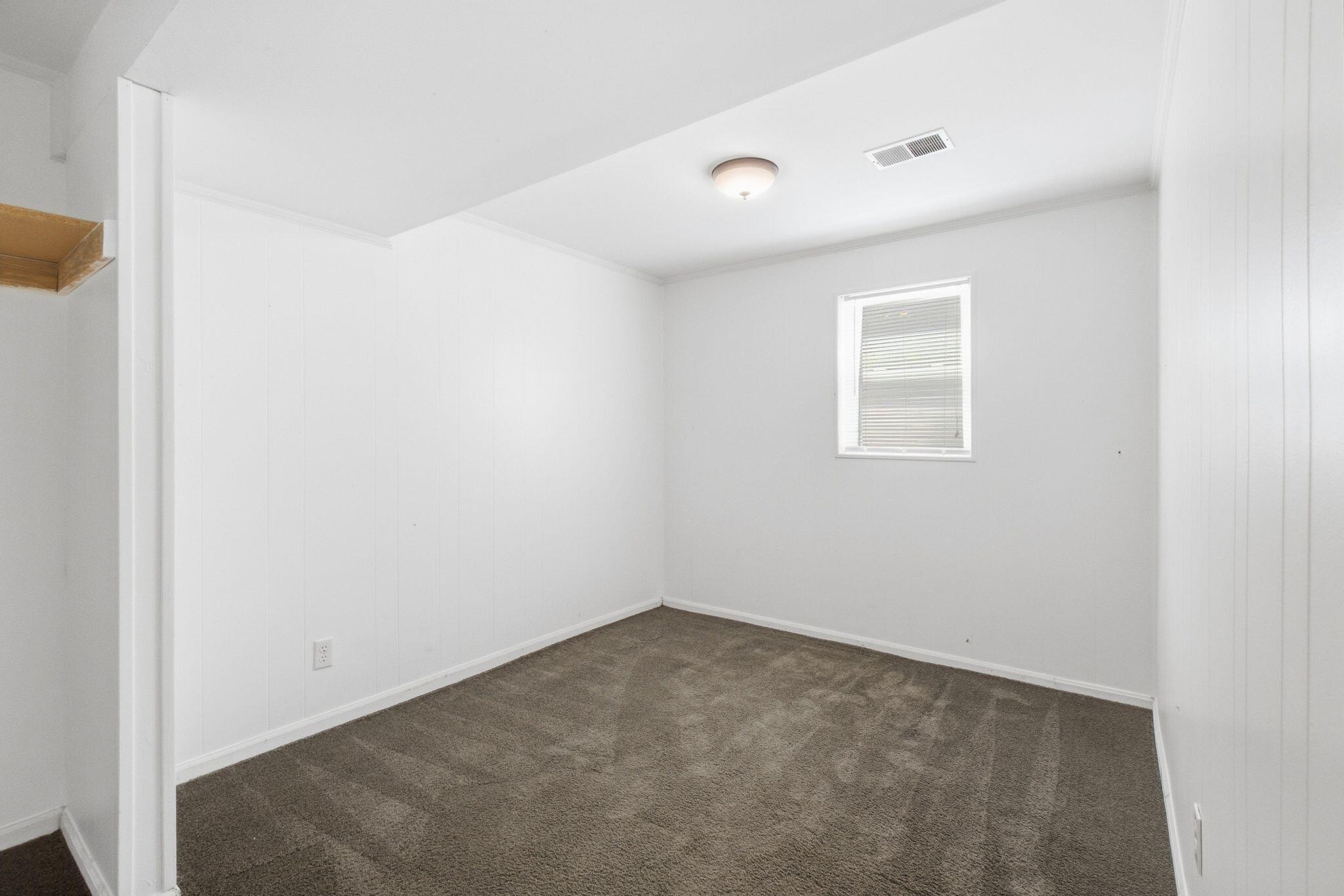 2415 Heather Way Property Photo 32