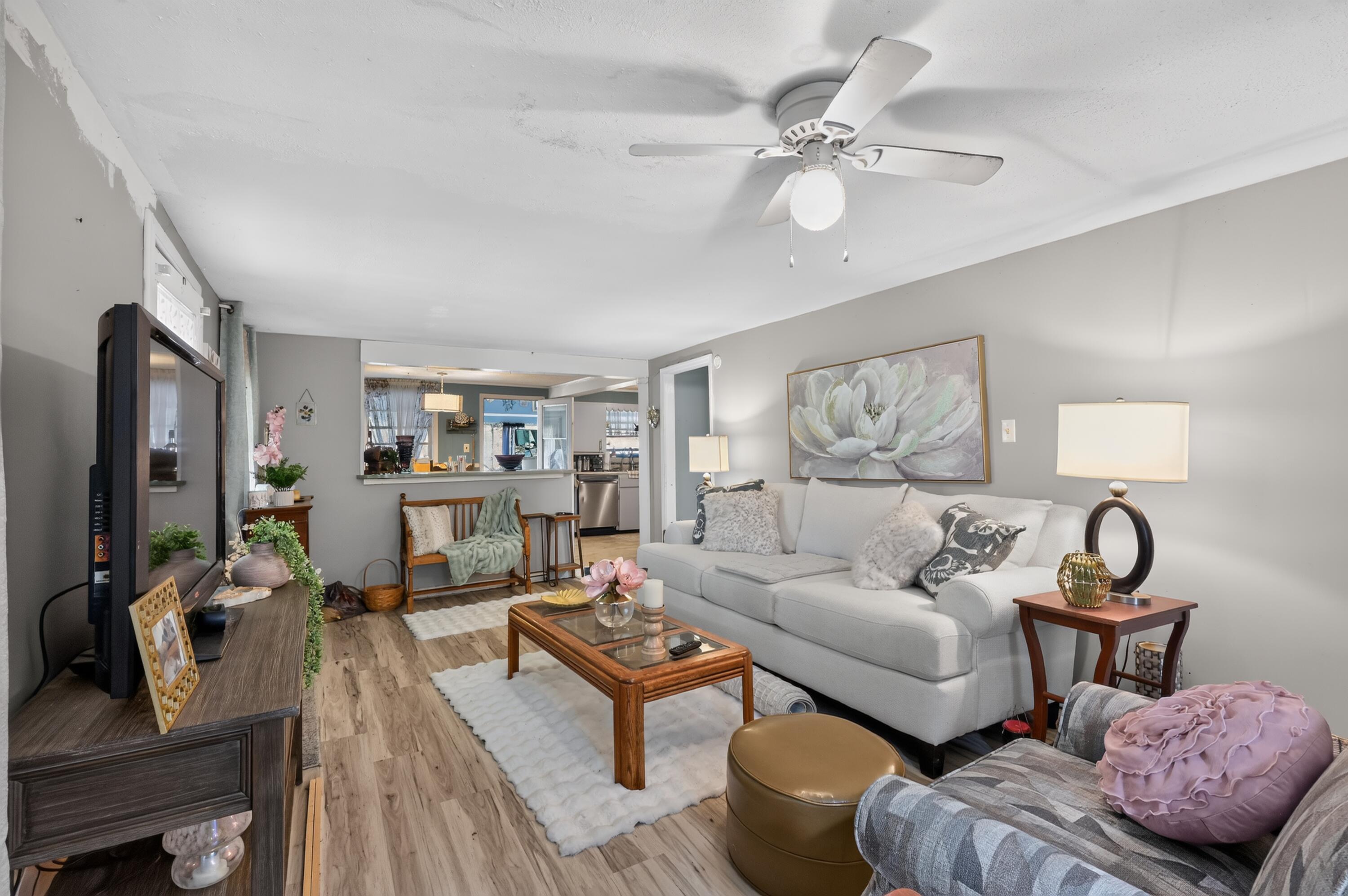 12736 Peonia Road Property Photo 14