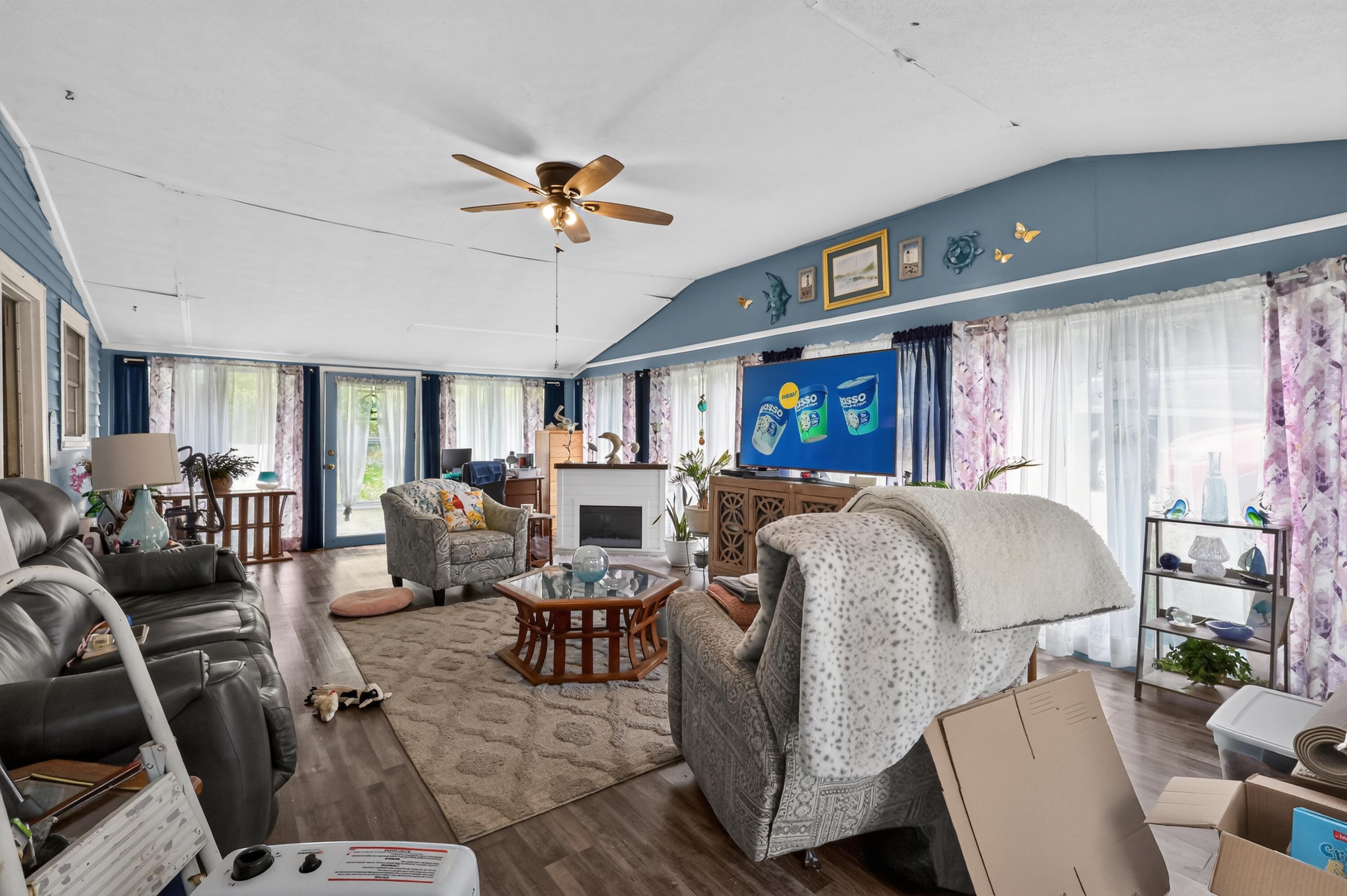 12736 Peonia Road Property Photo 22