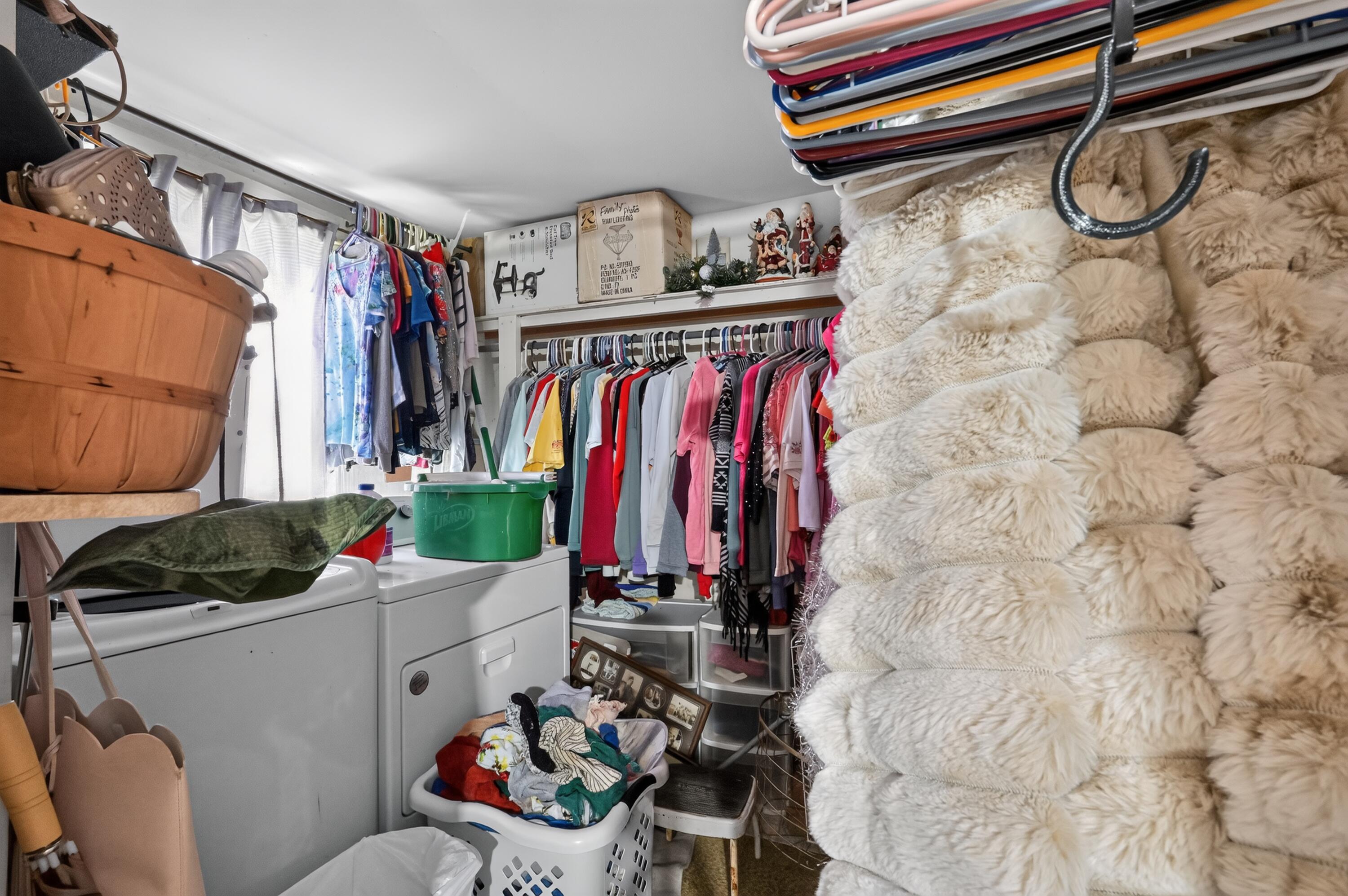 12736 Peonia Road Property Photo 30