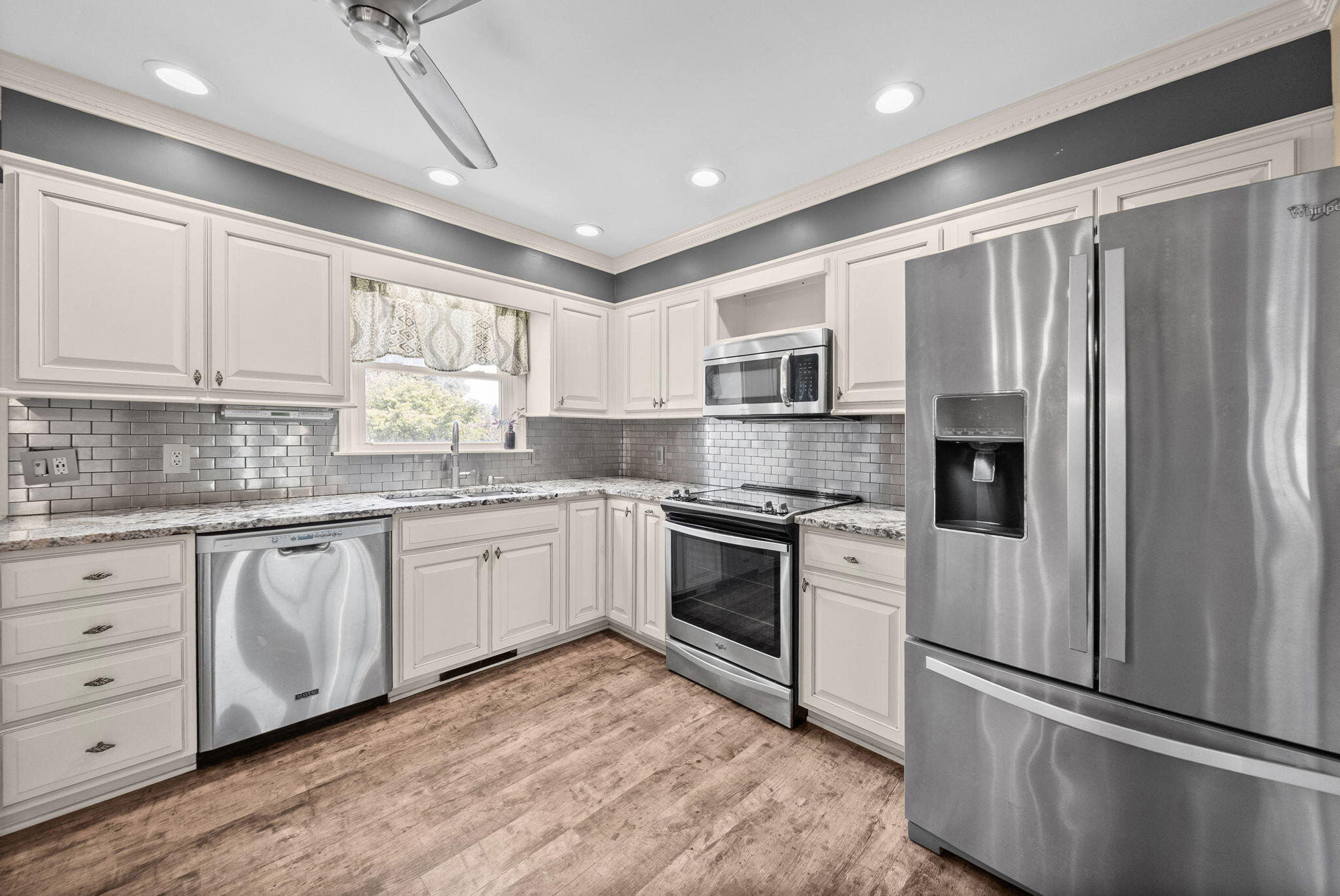 5902 Lafayette Road Property Photo 18