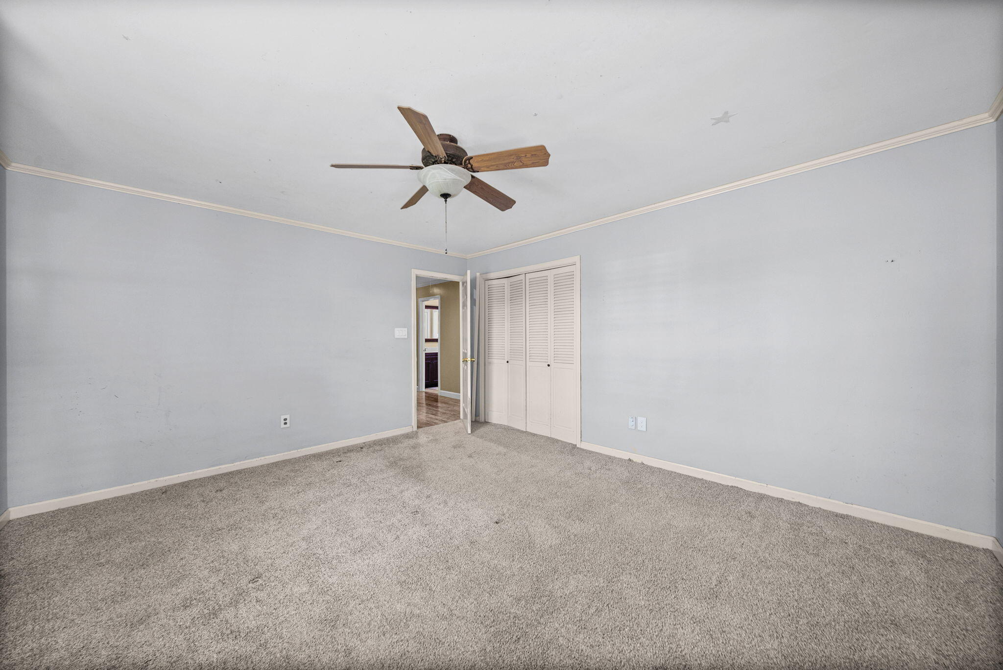 5902 Lafayette Road Property Photo 29