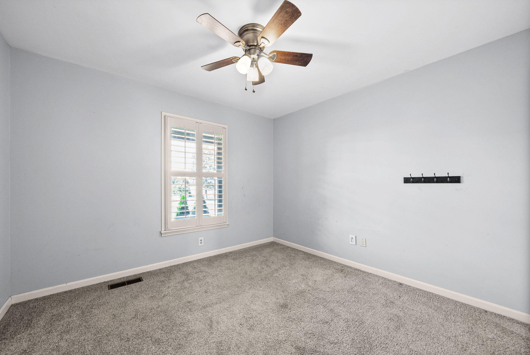 5902 Lafayette Road Property Photo 30