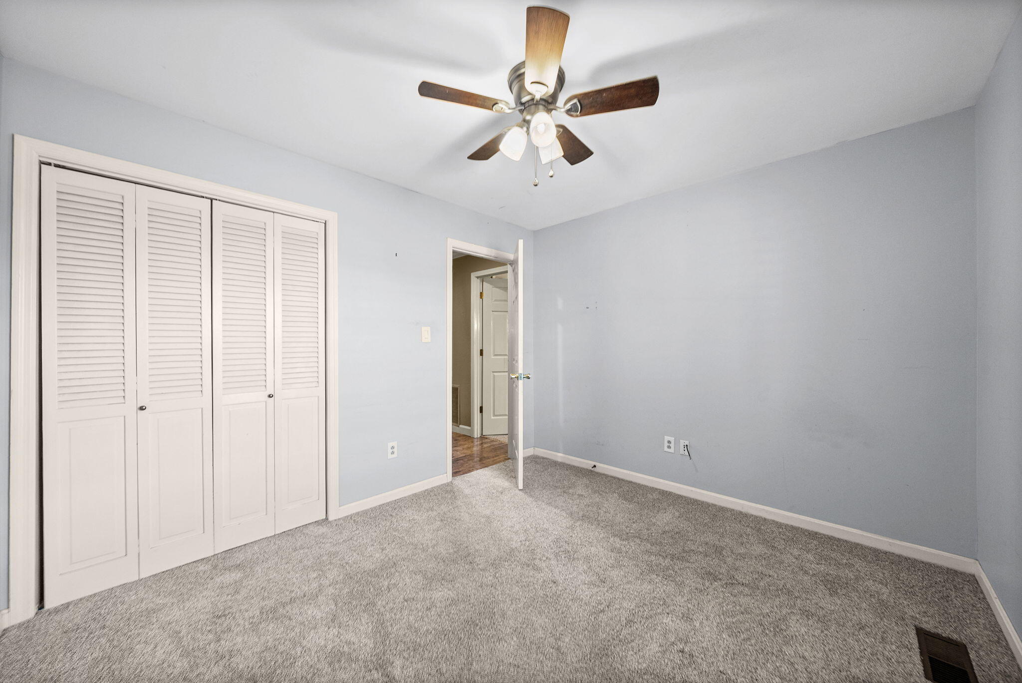 5902 Lafayette Road Property Photo 31
