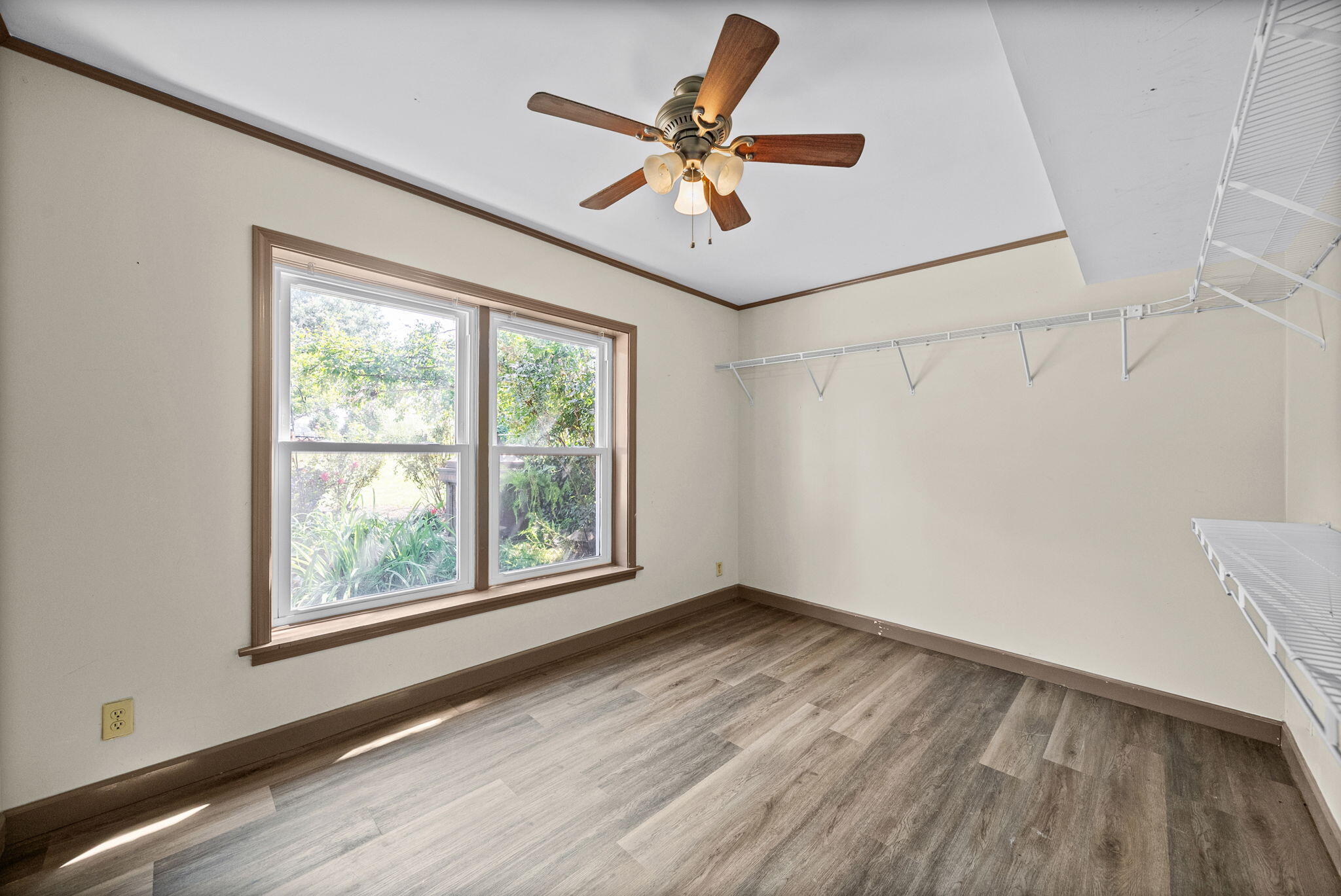 5902 Lafayette Road Property Photo 38