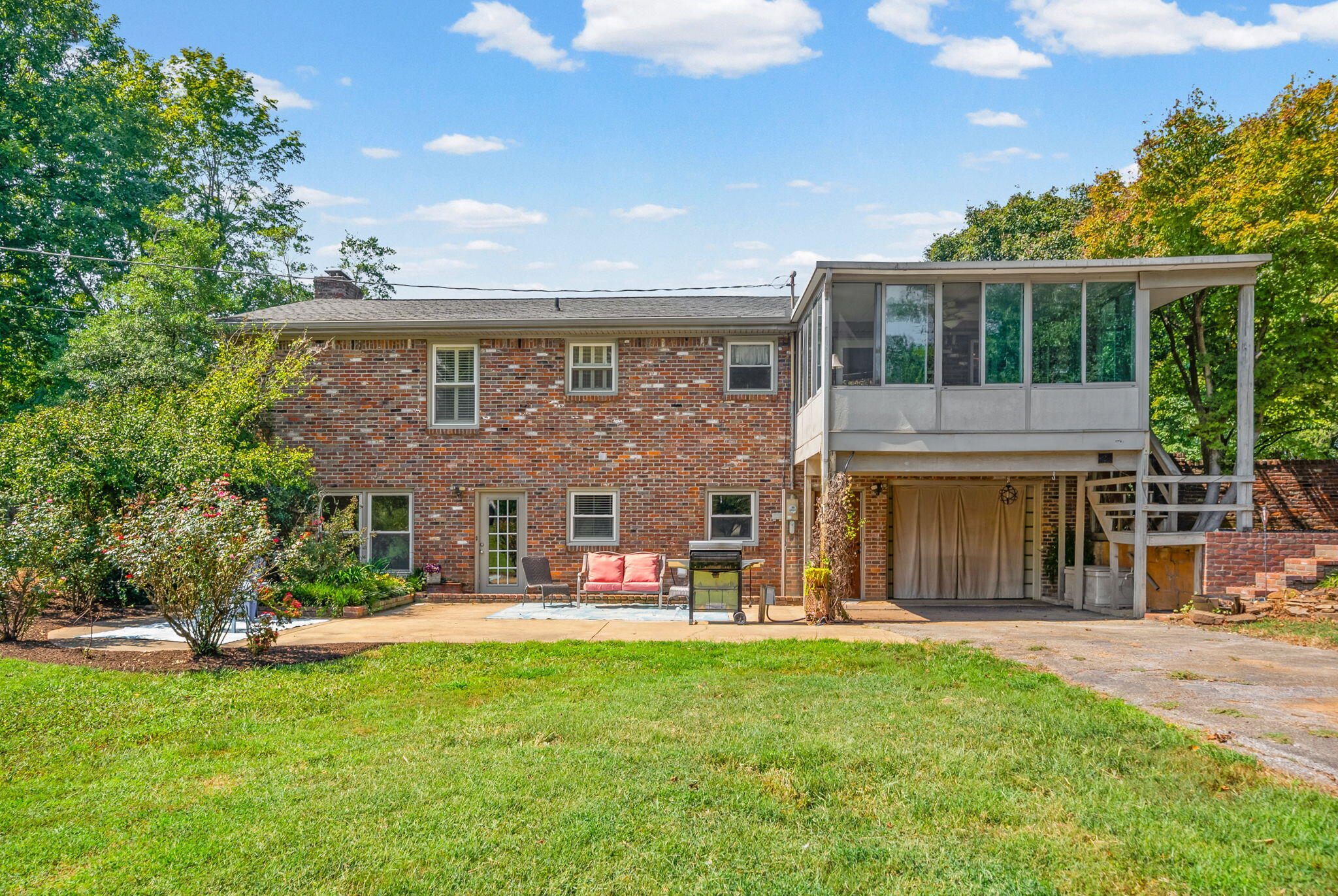 5902 Lafayette Road Property Photo 43