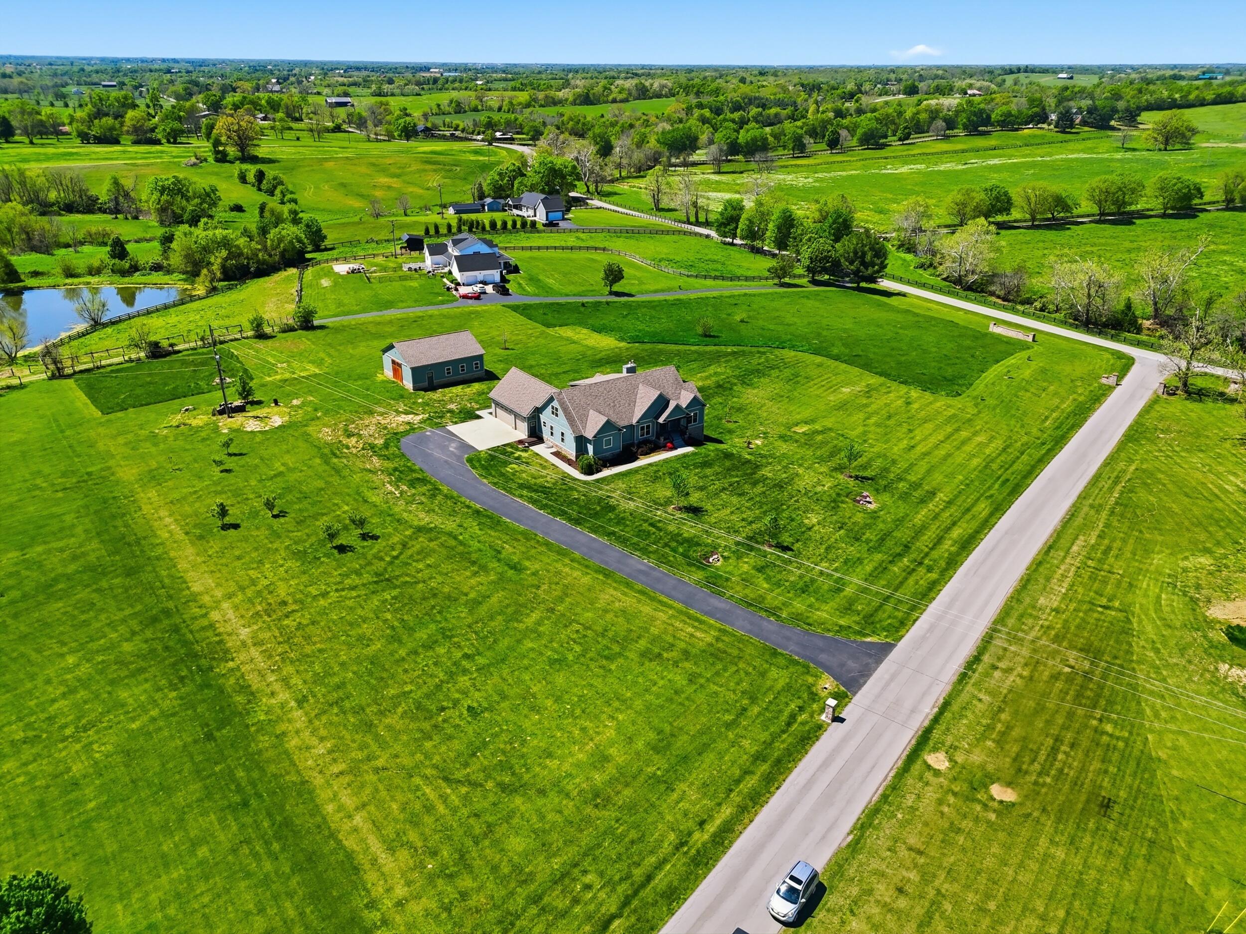 100 Collins Risk Road Property Photo 1