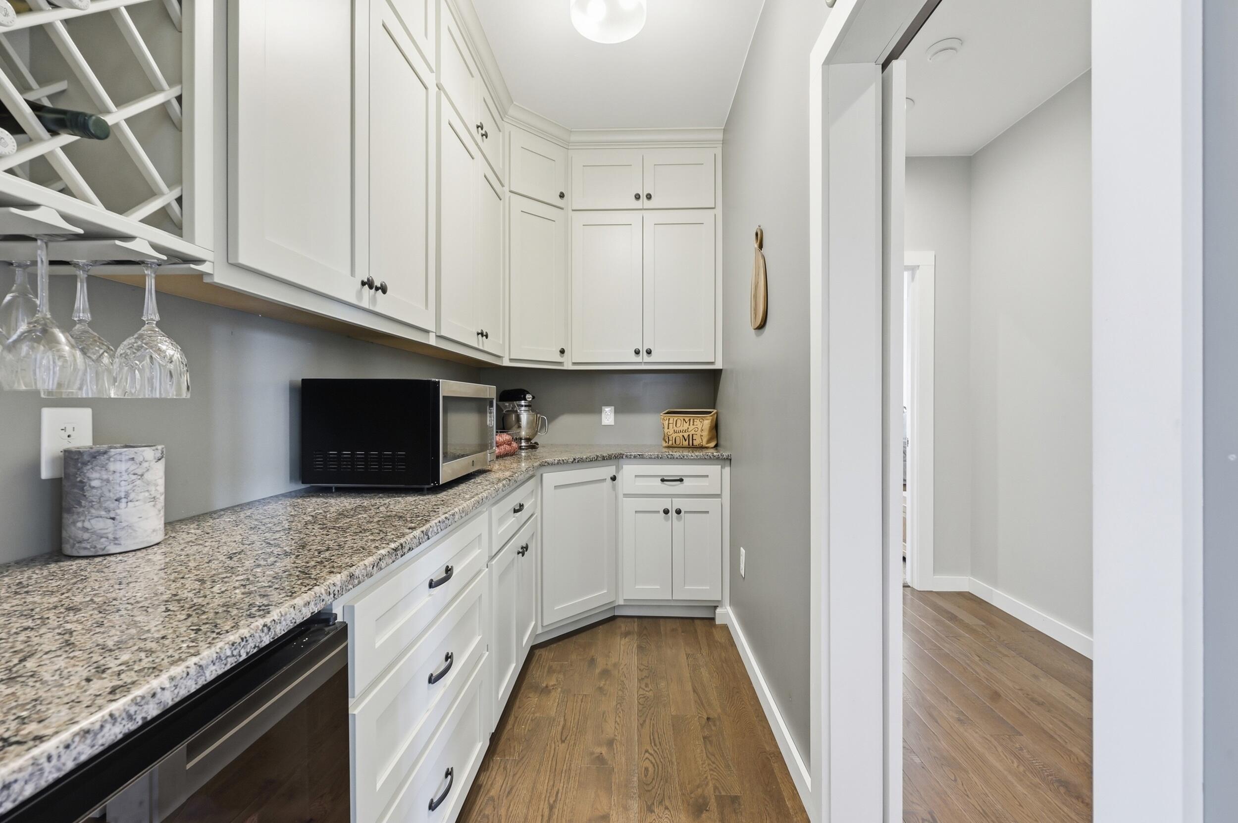 100 Collins Risk Road Property Photo 36