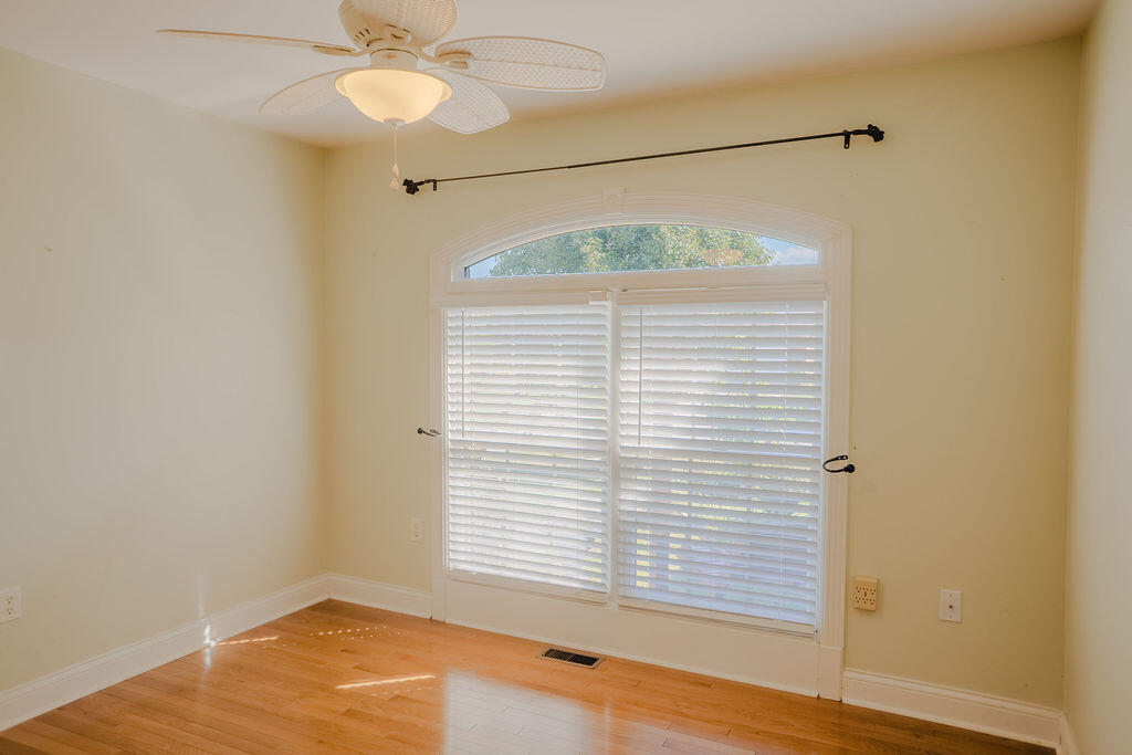 1113 Southern Hills Drive Property Photo 20