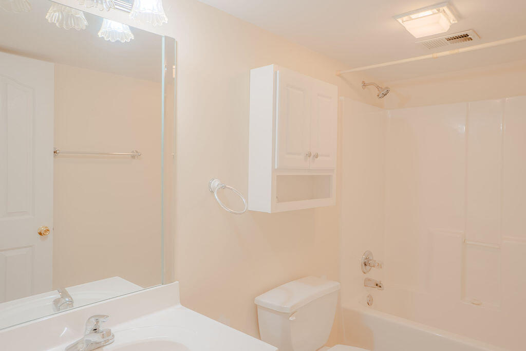 1113 Southern Hills Drive Property Photo 28