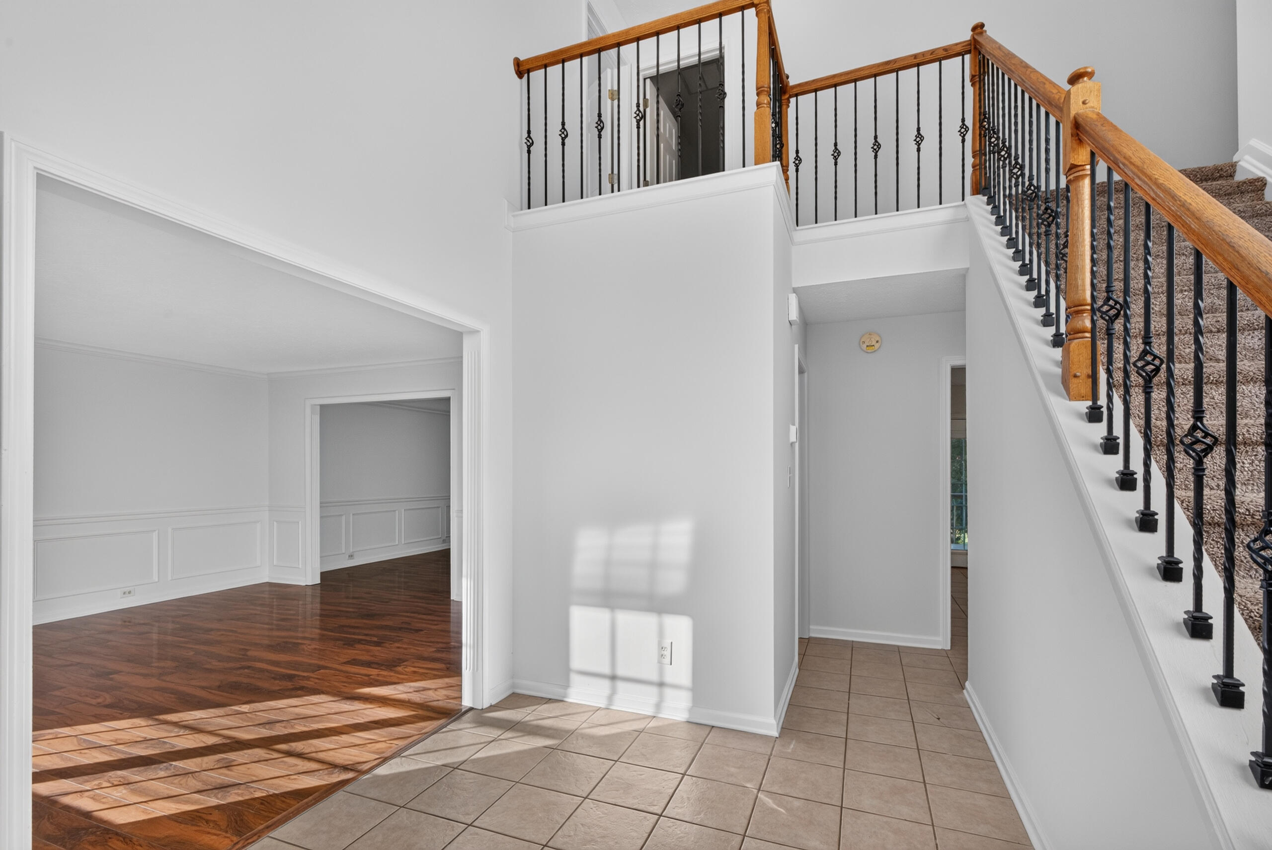 1109 Aldridge Way Property Photo 5