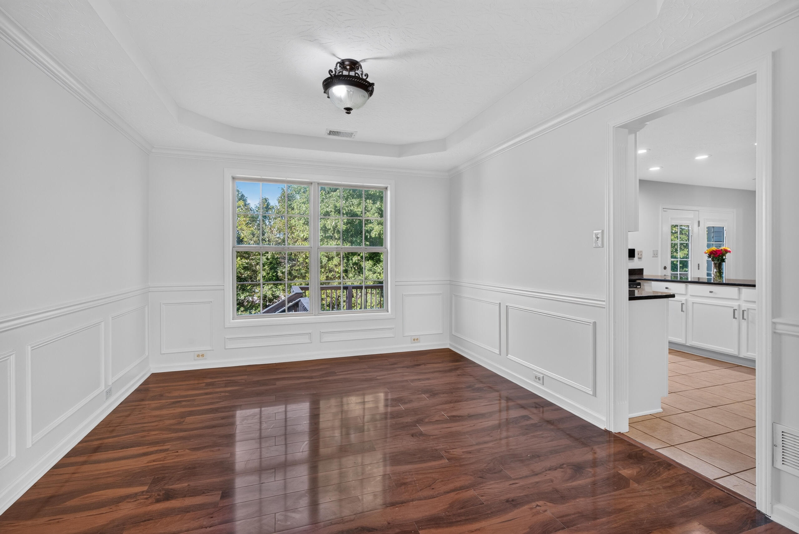 1109 Aldridge Way Property Photo 8