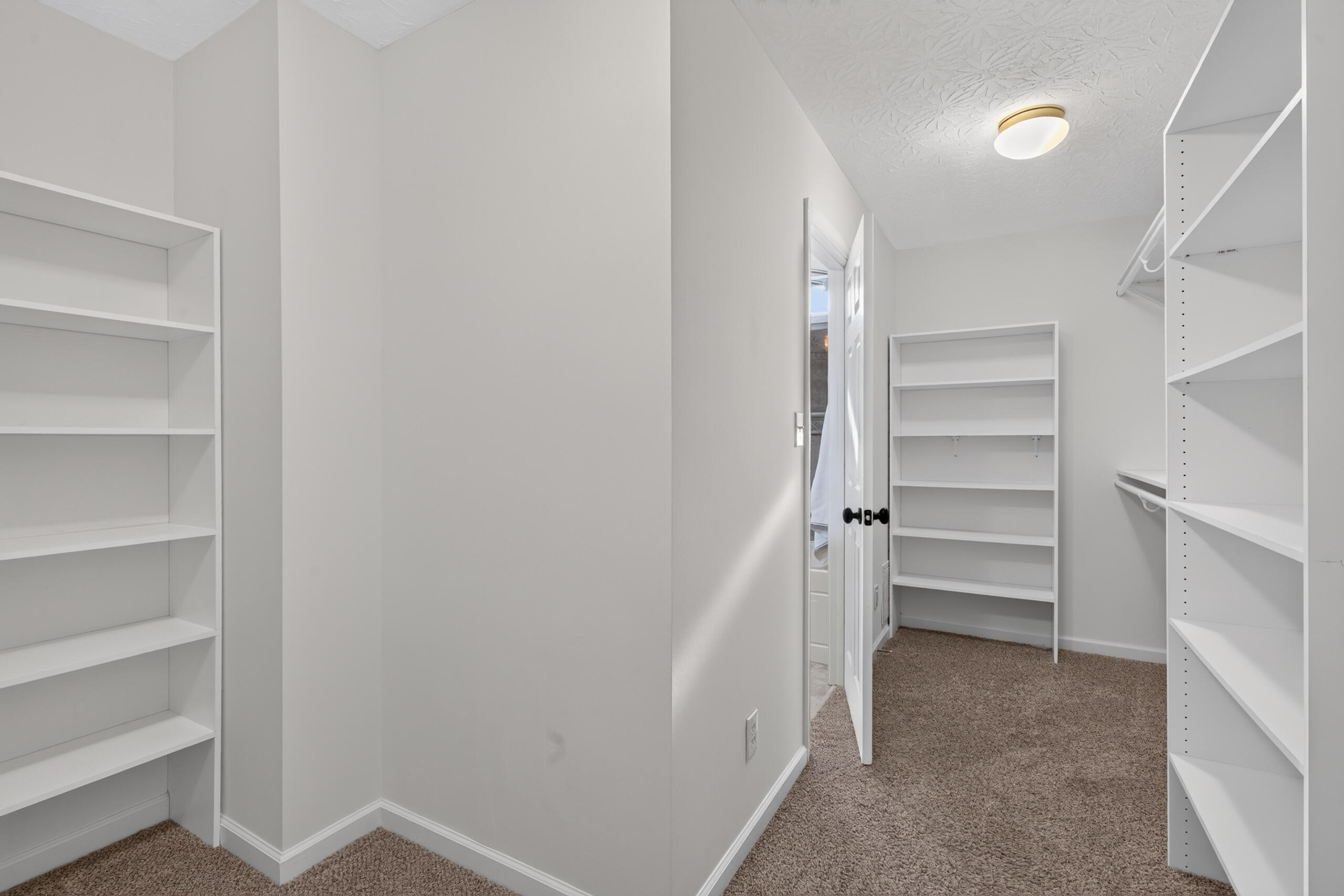 1109 Aldridge Way Property Photo 23