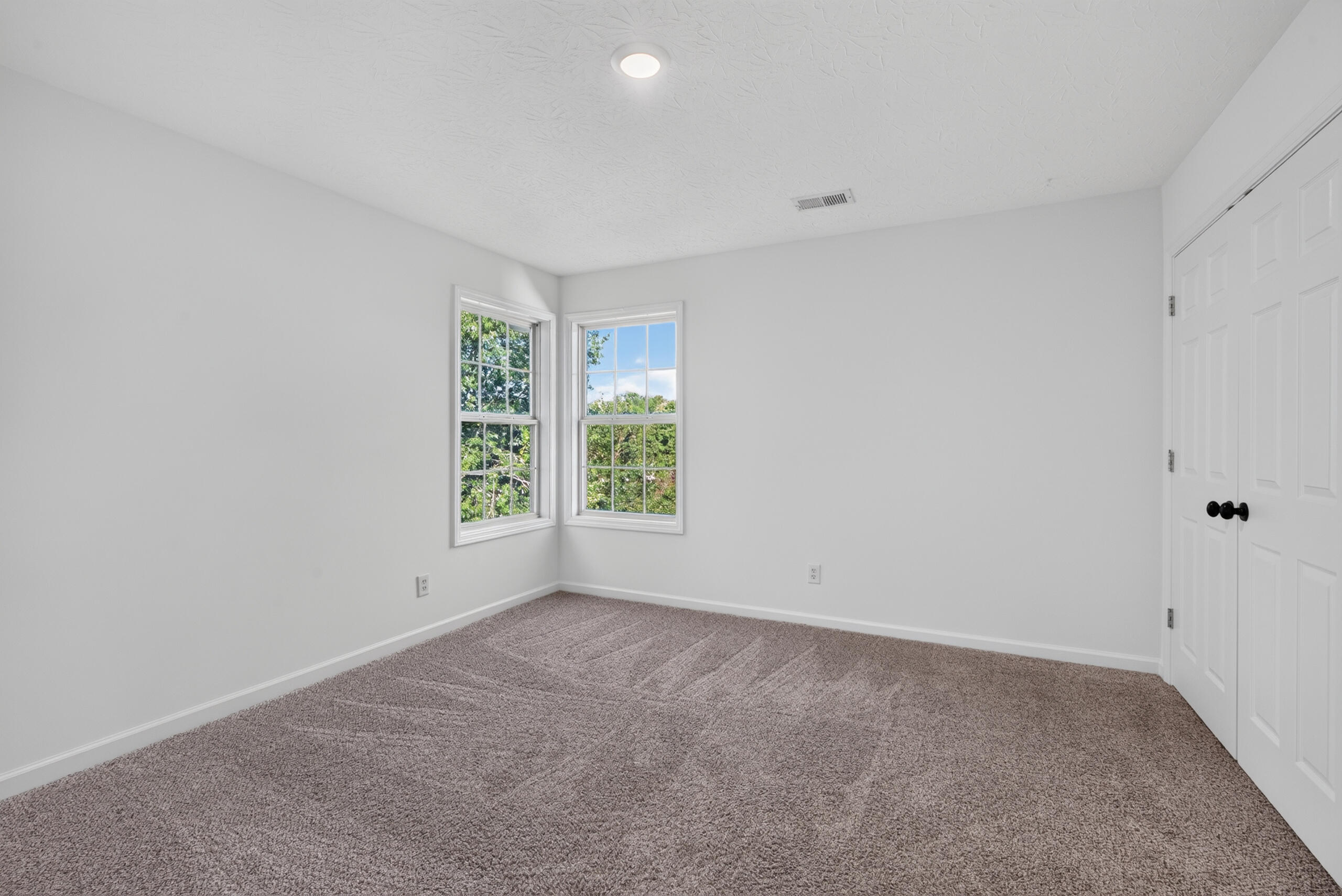 1109 Aldridge Way Property Photo 25