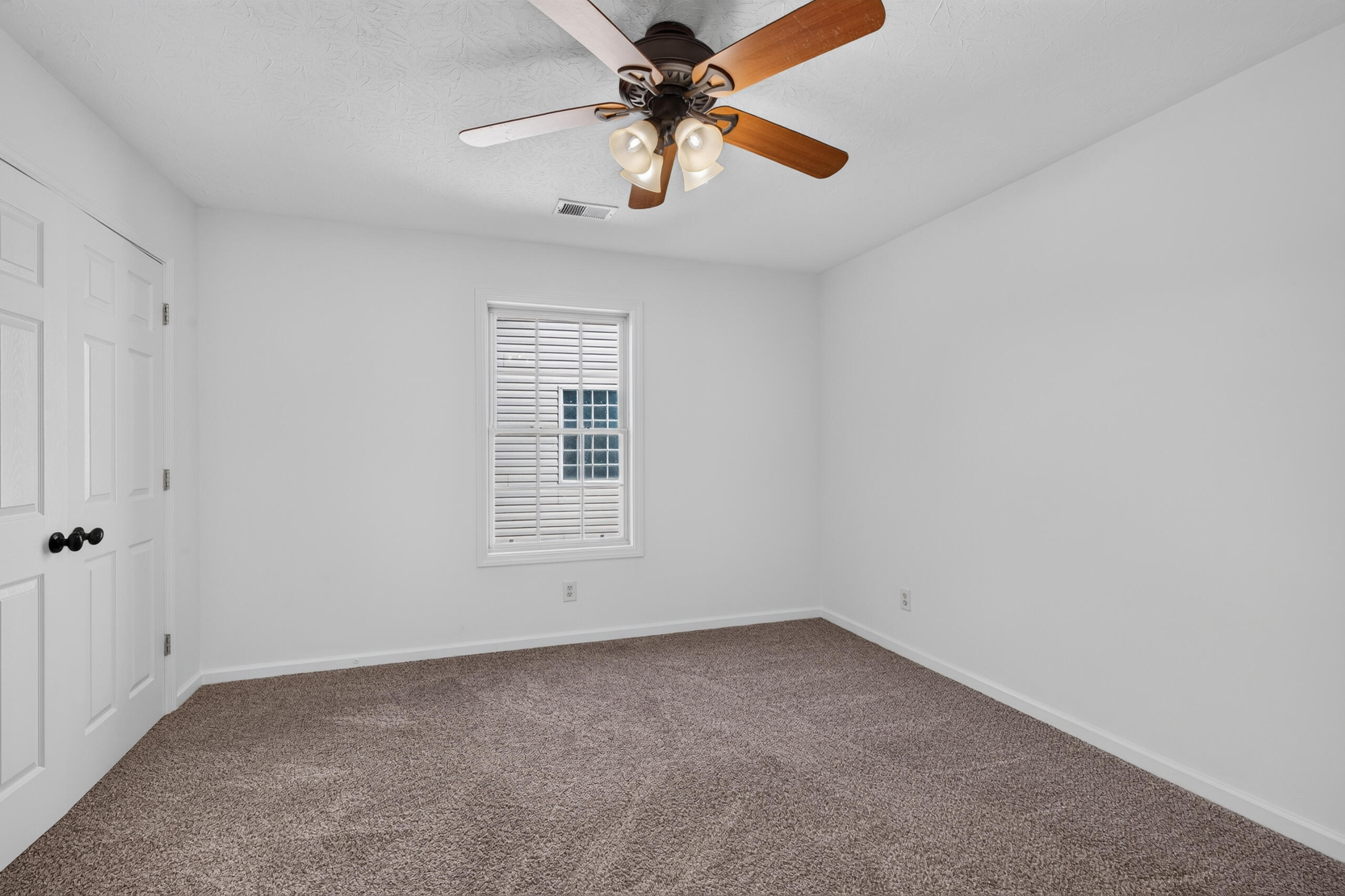 1109 Aldridge Way Property Photo 26