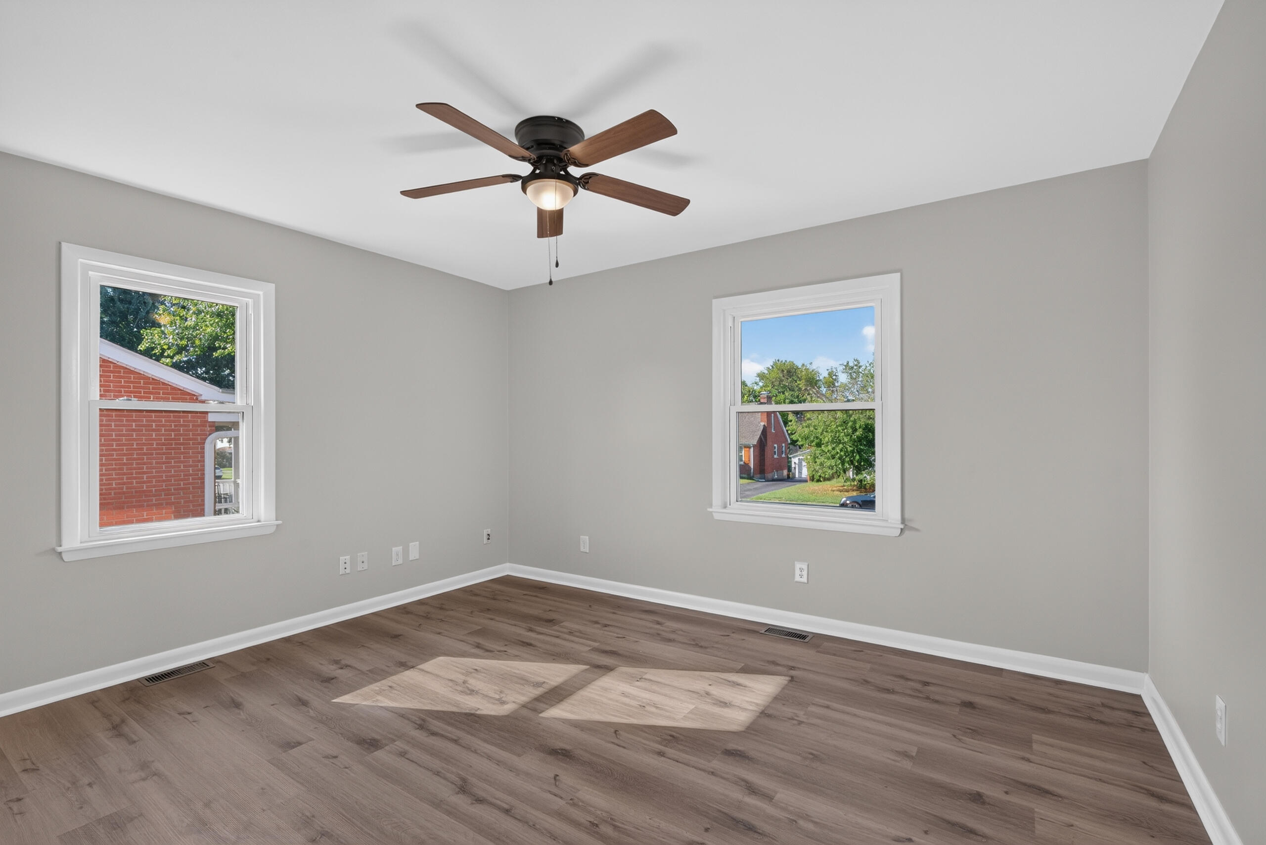 625 St Anthony Drive Property Photo 14