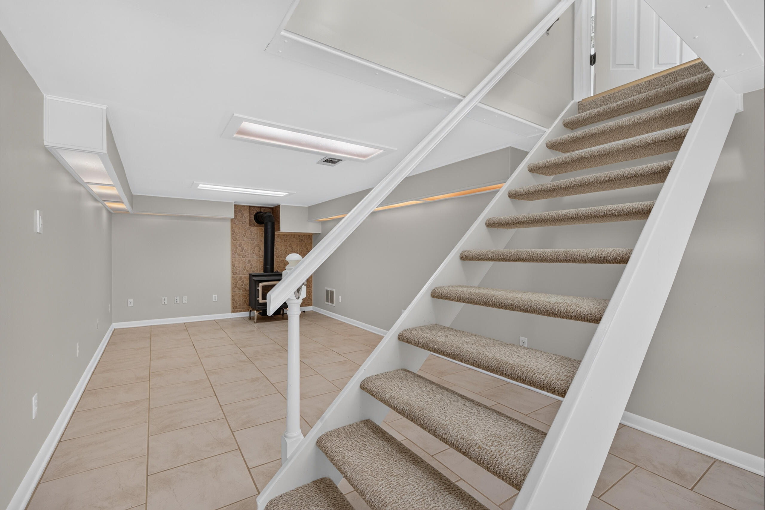 625 St Anthony Drive Property Photo 26