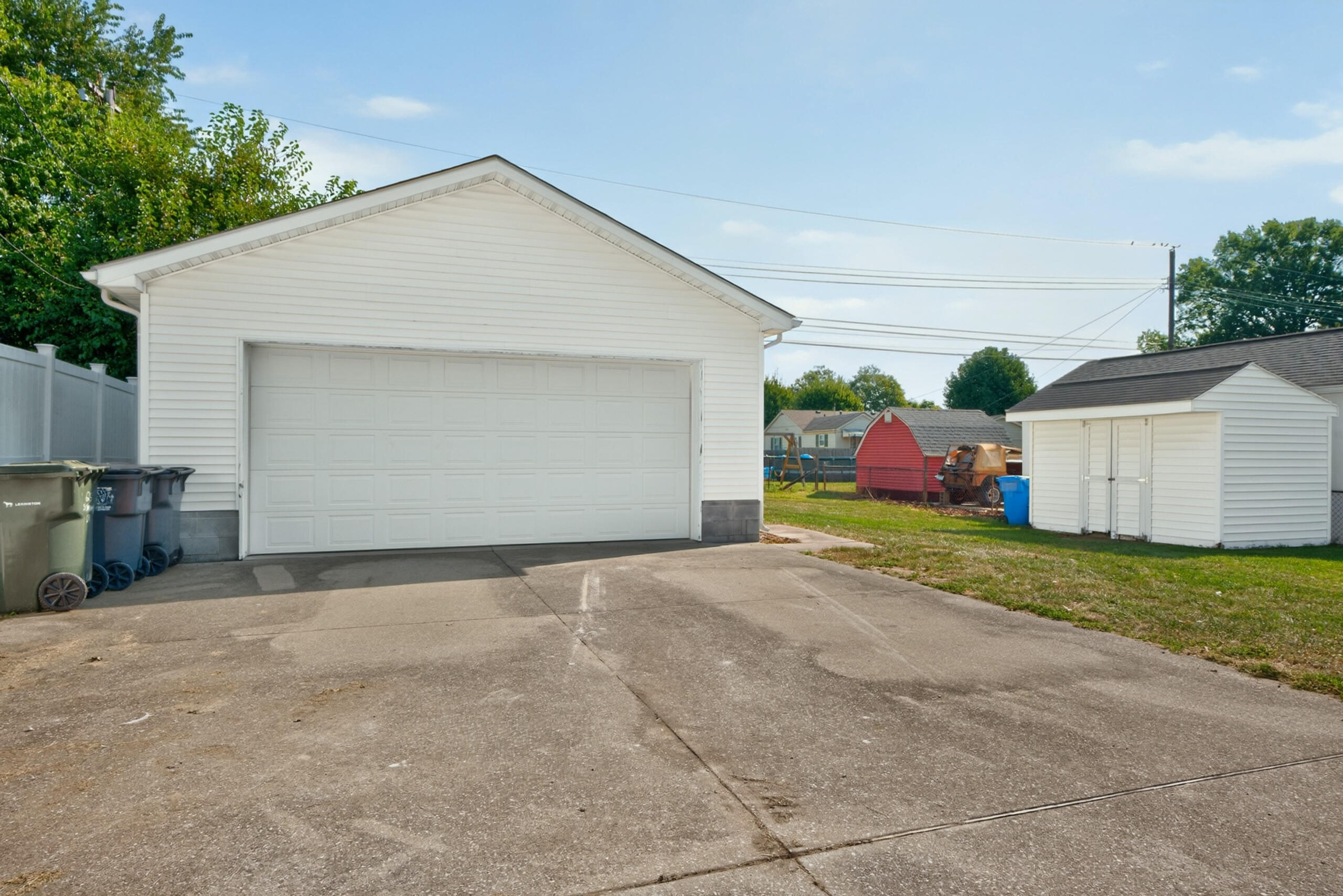625 St Anthony Drive Property Photo 37