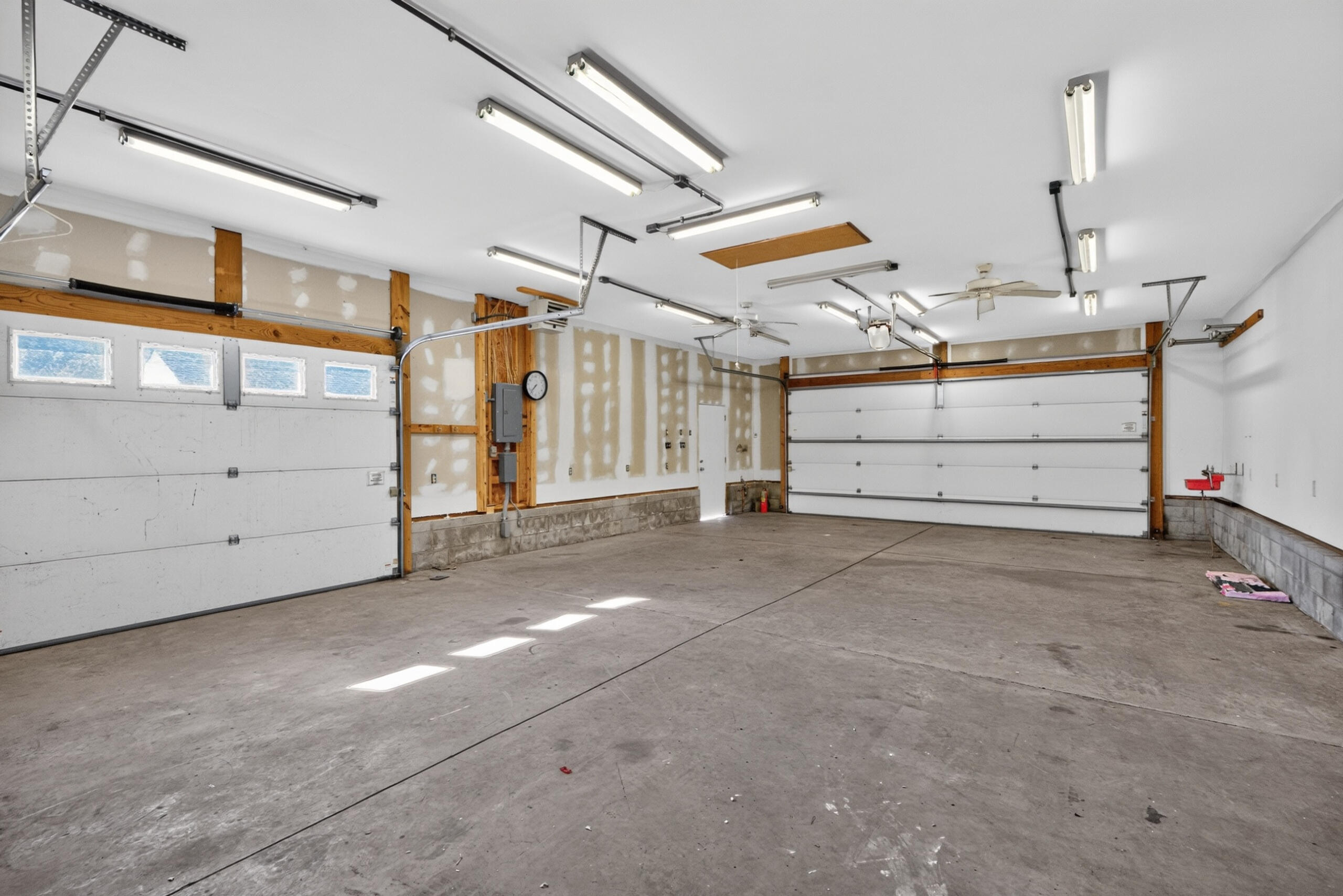 625 St Anthony Drive Property Photo 42