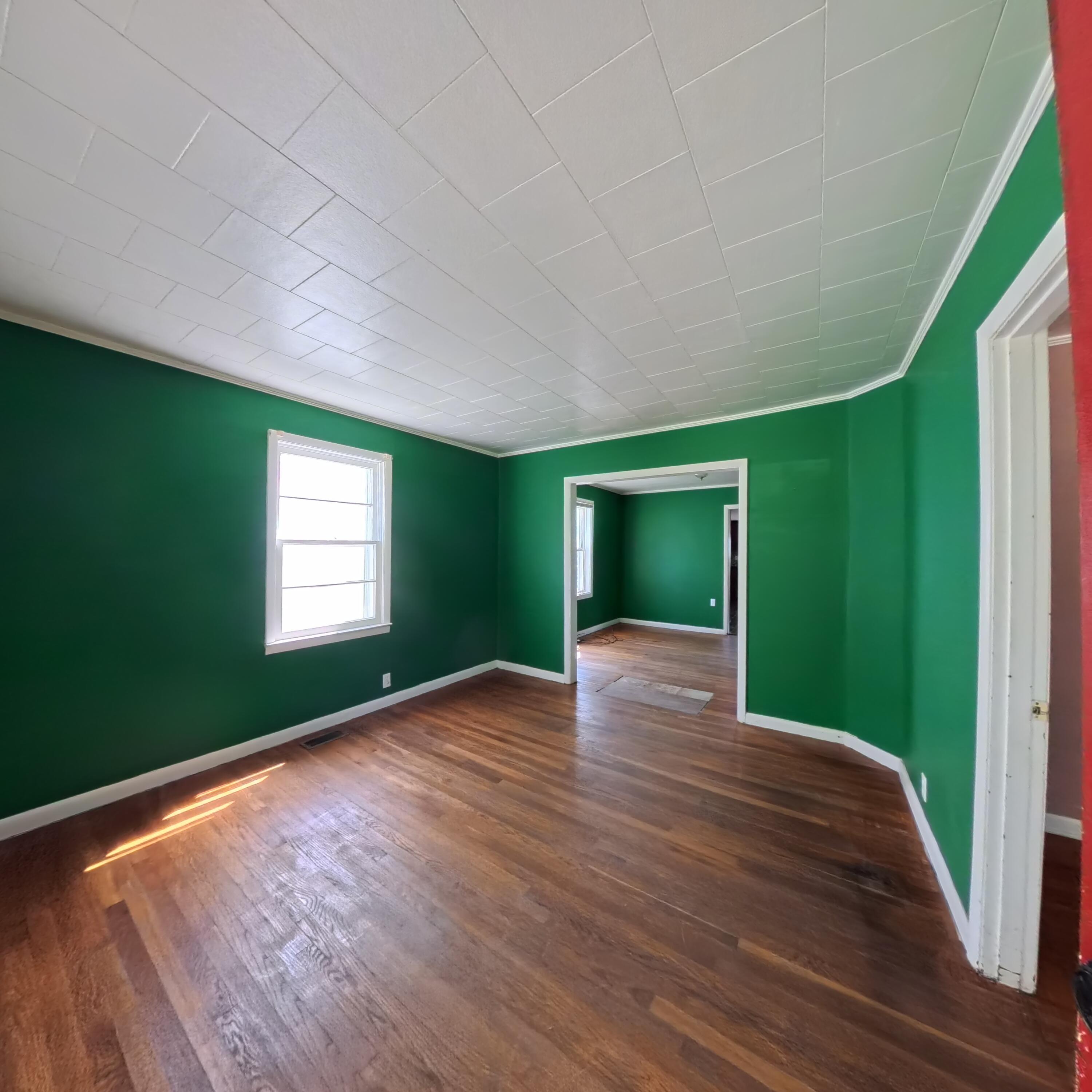 628 Cantrill Street Property Photo 5