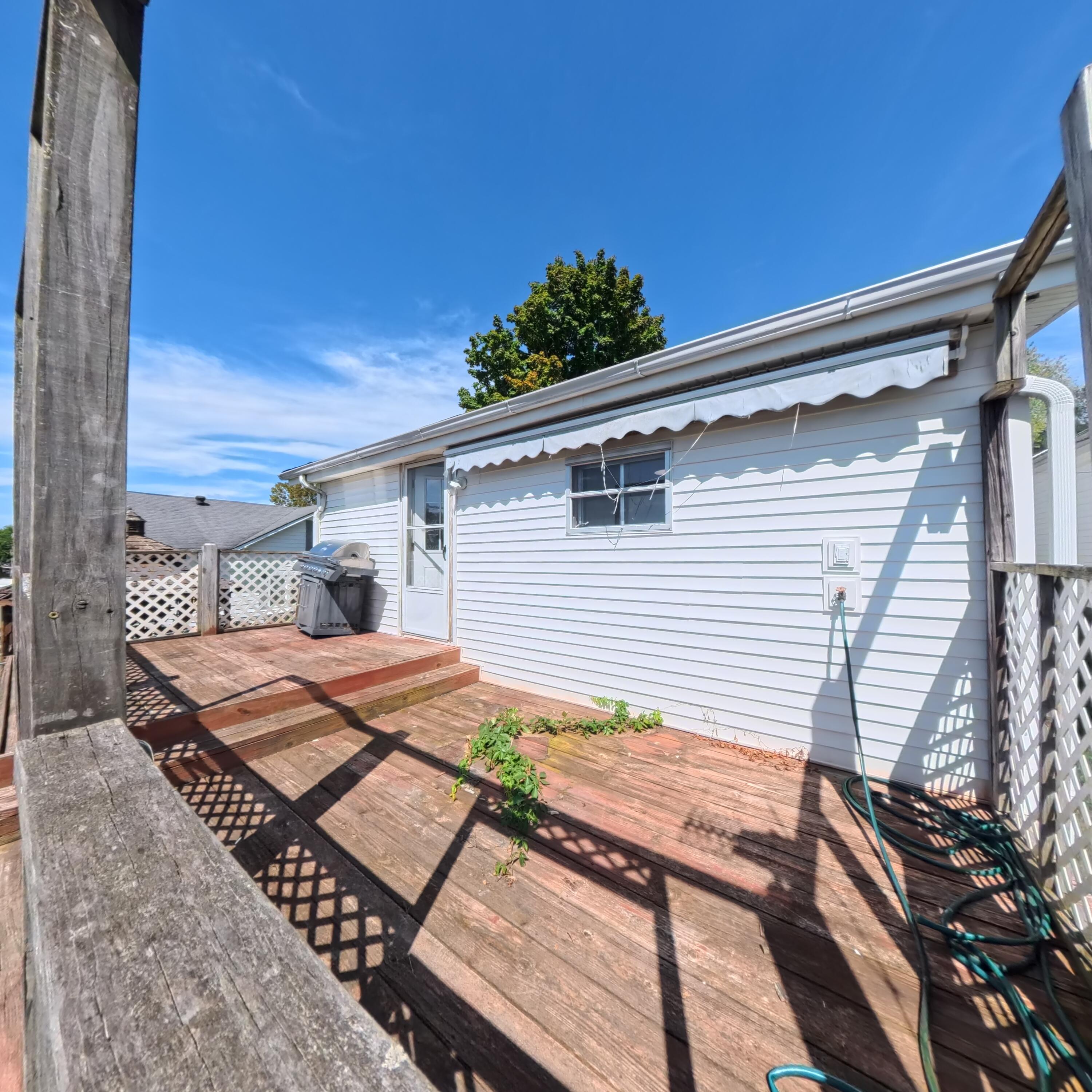 628 Cantrill Street Property Photo 18