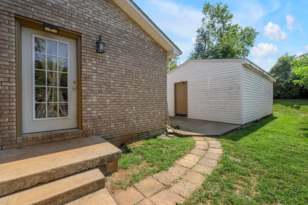1116 Orchard Drive Property Photo 5