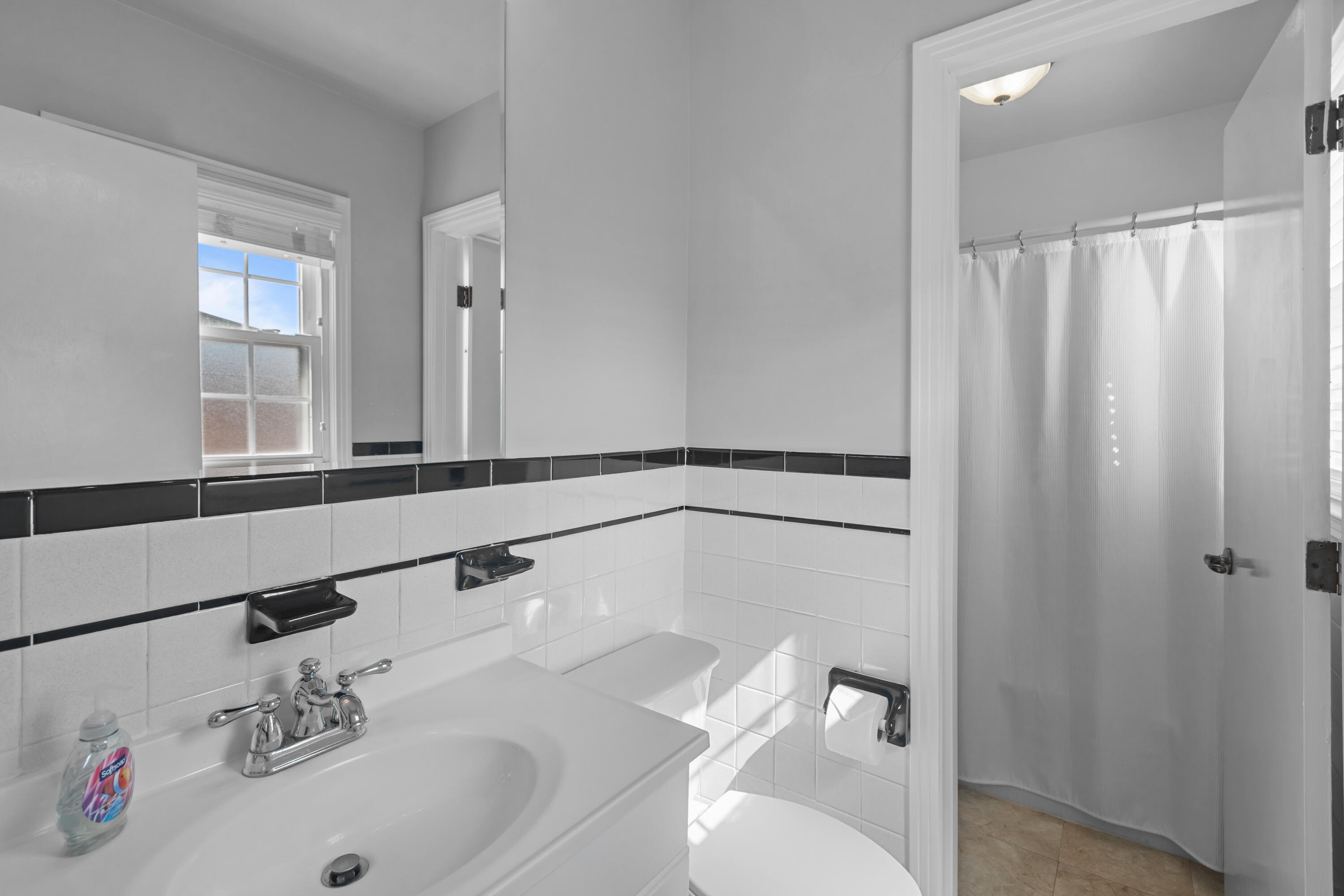 151 Pinehurst Drive Property Photo 7