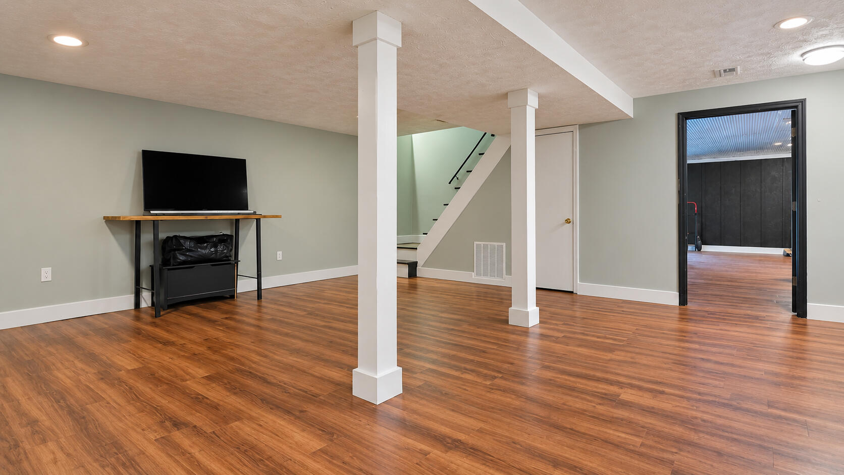 272 Grimes Road Property Photo 27