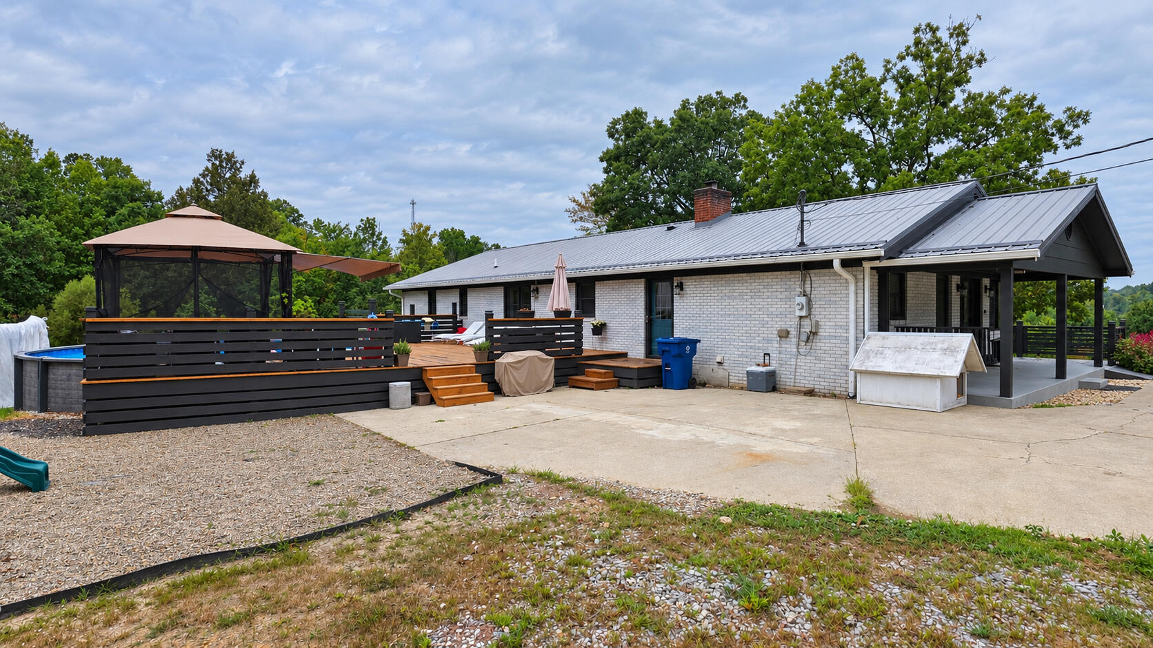 272 Grimes Road Property Photo 41