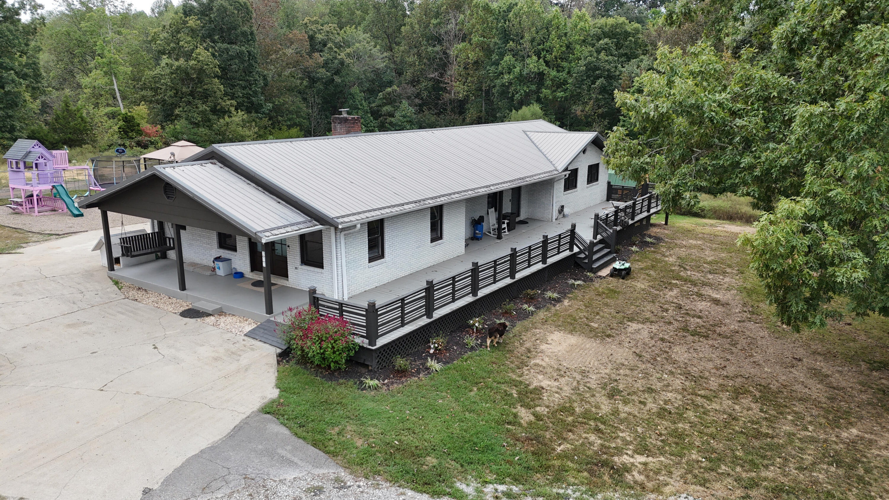 272 Grimes Road Property Photo 44