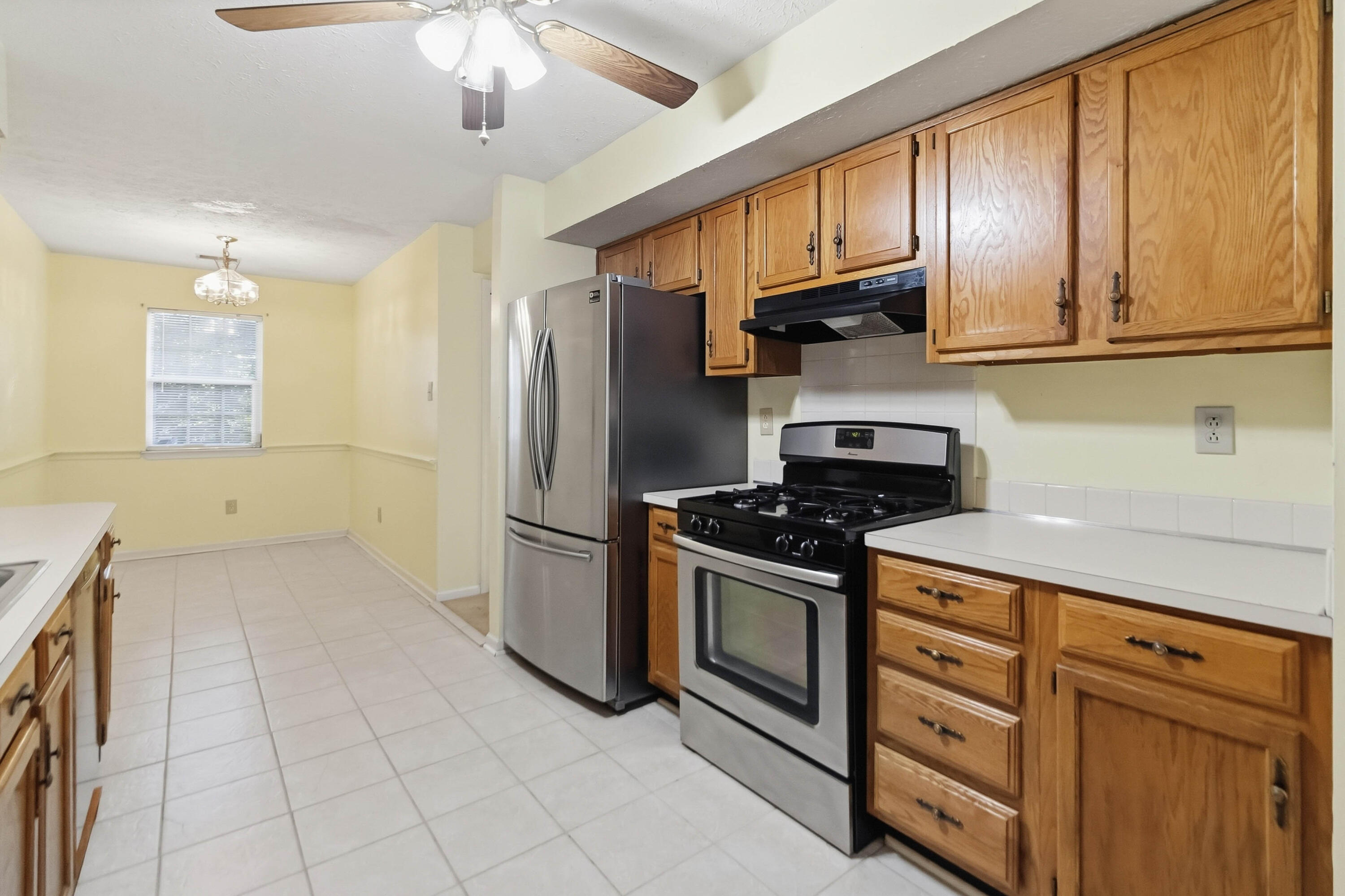 1708 Houndstooth Glen Property Photo 10