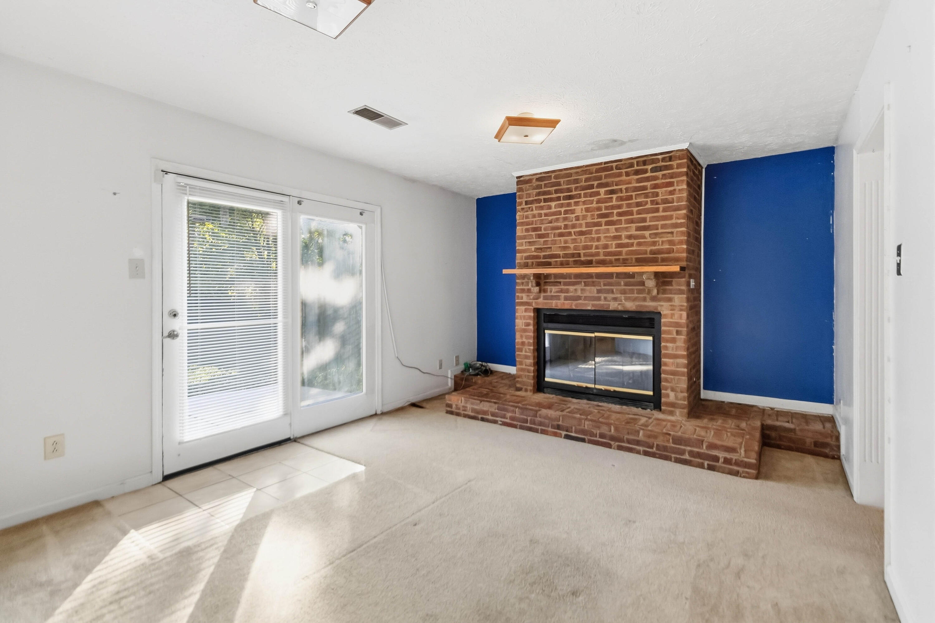 1708 Houndstooth Glen Property Photo 14