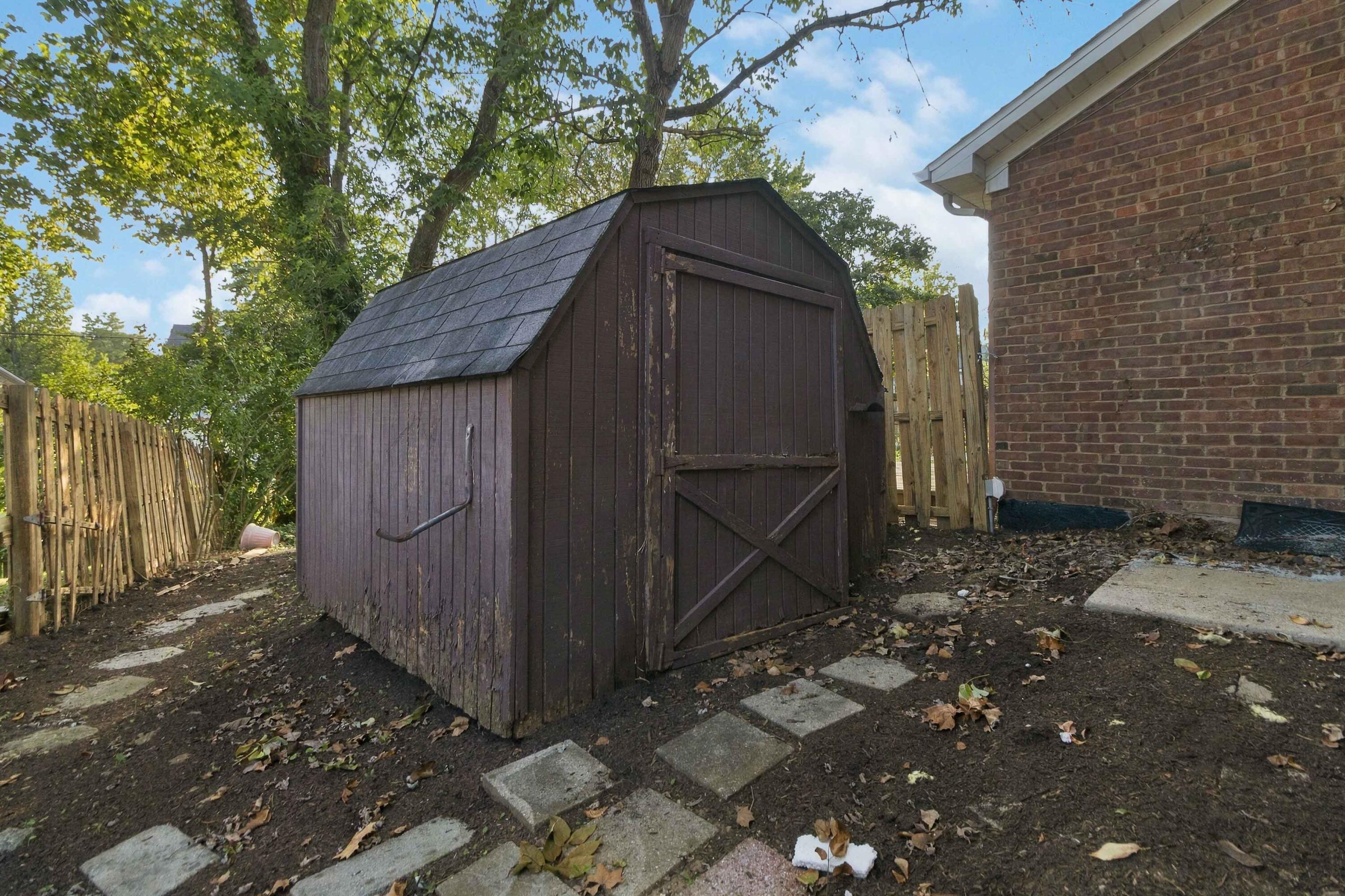 1708 Houndstooth Glen Property Photo 31
