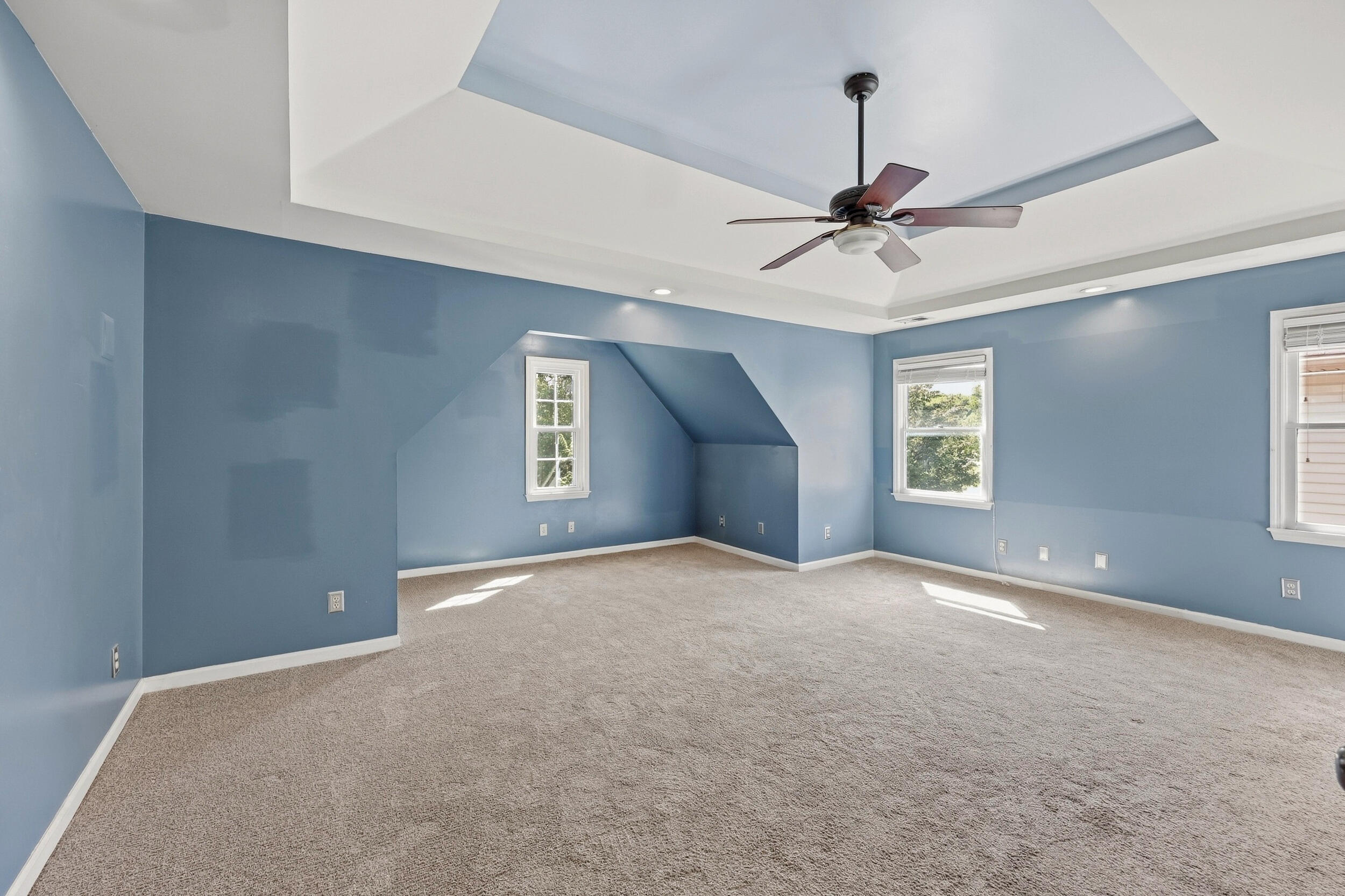 3889 Barnard Drive Property Photo 21