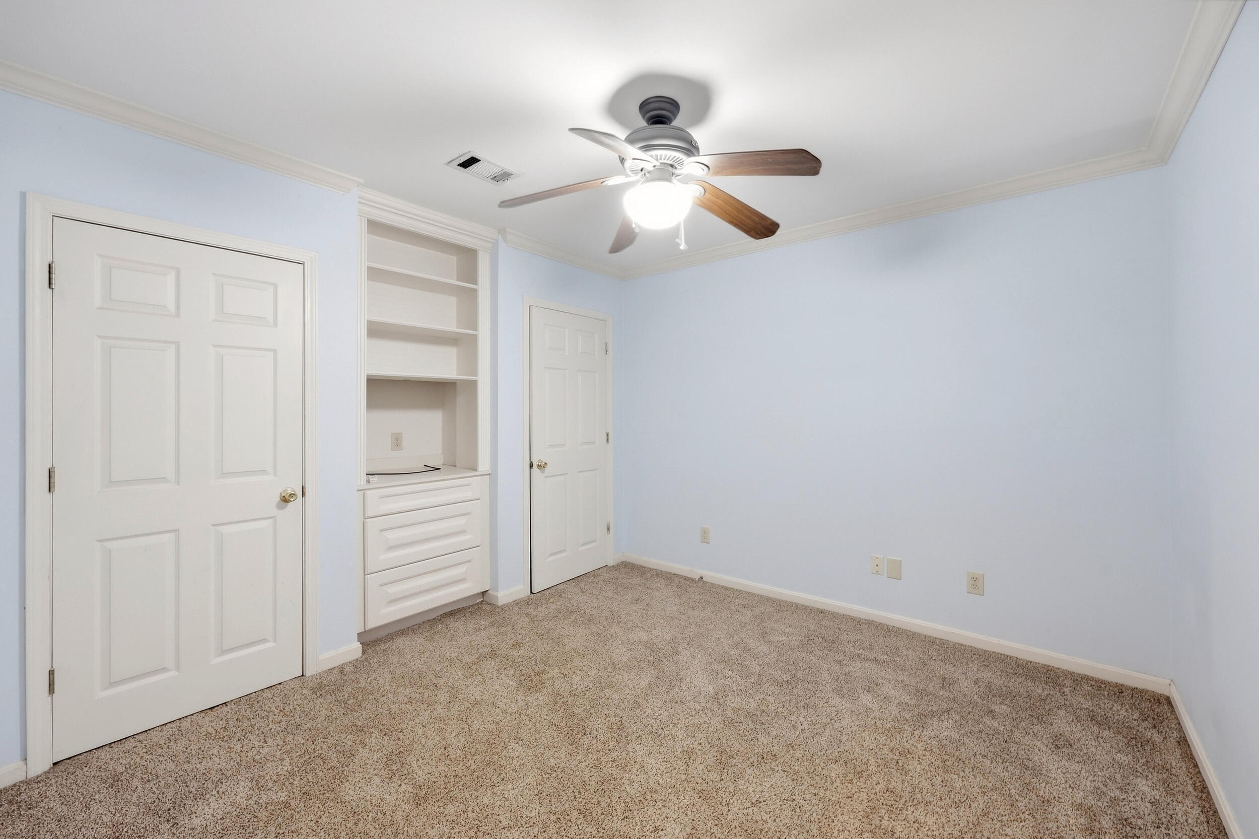 3889 Barnard Drive Property Photo 34