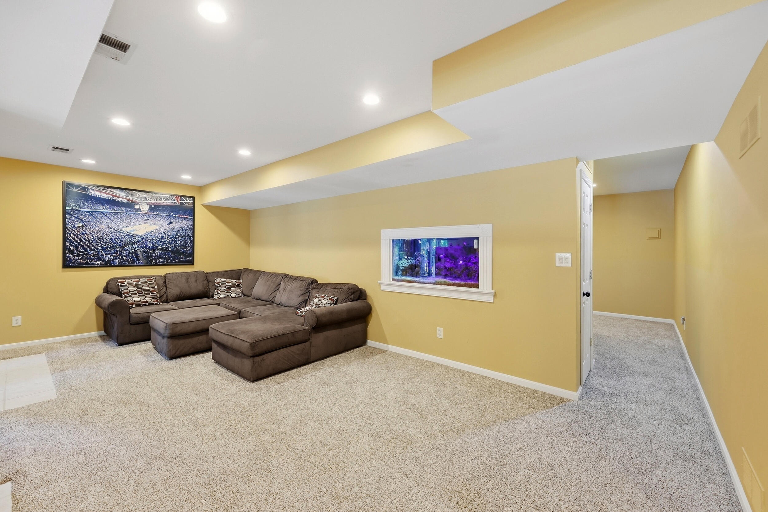 3889 Barnard Drive Property Photo 36