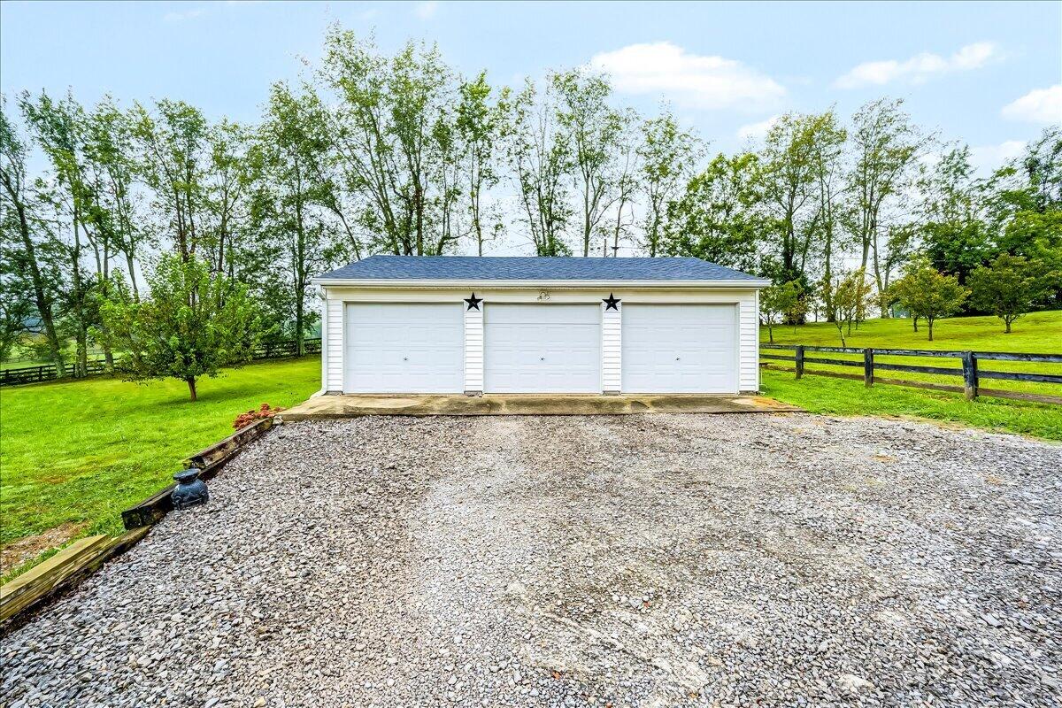 119 New Haven Road Property Photo 4